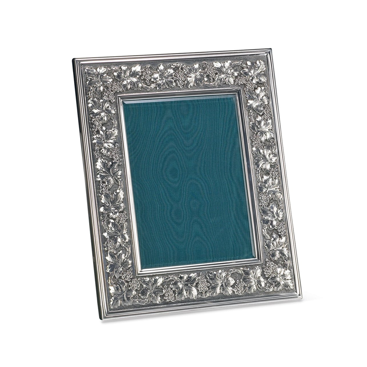 Buccellati - Medium Silver Grapes Picture Frame