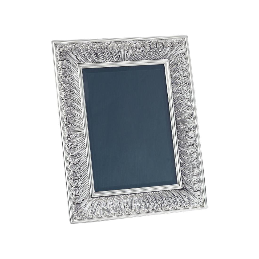 Buccellati - Medium Silver Rouche Linenfold Picture Frame