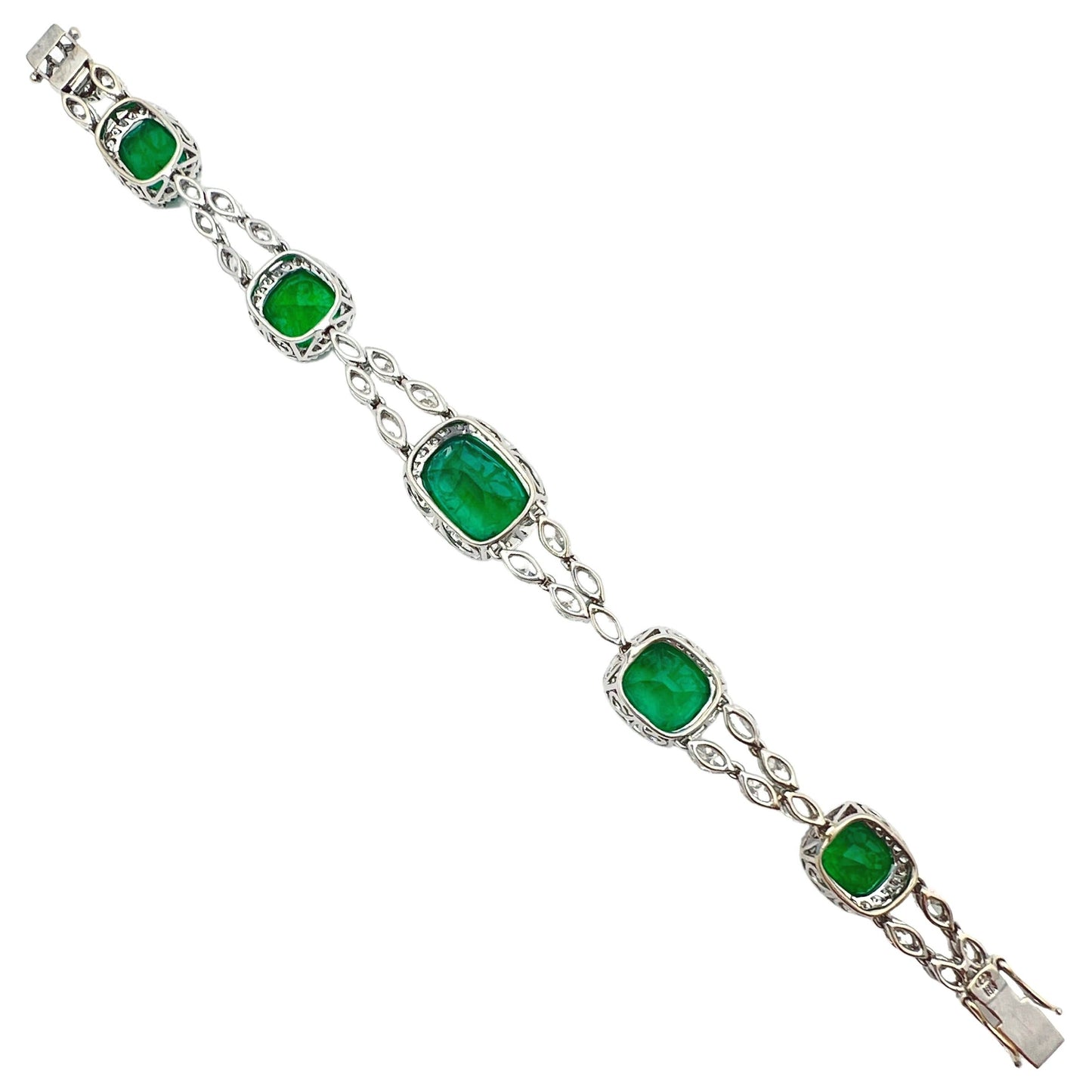 Estate Collection - 18k White Gold 35 Carat Emerald Diamond Bracelet