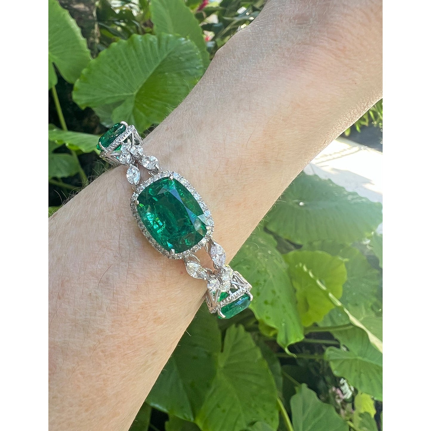 Estate Collection - 18k White Gold 35 Carat Emerald Diamond Bracelet
