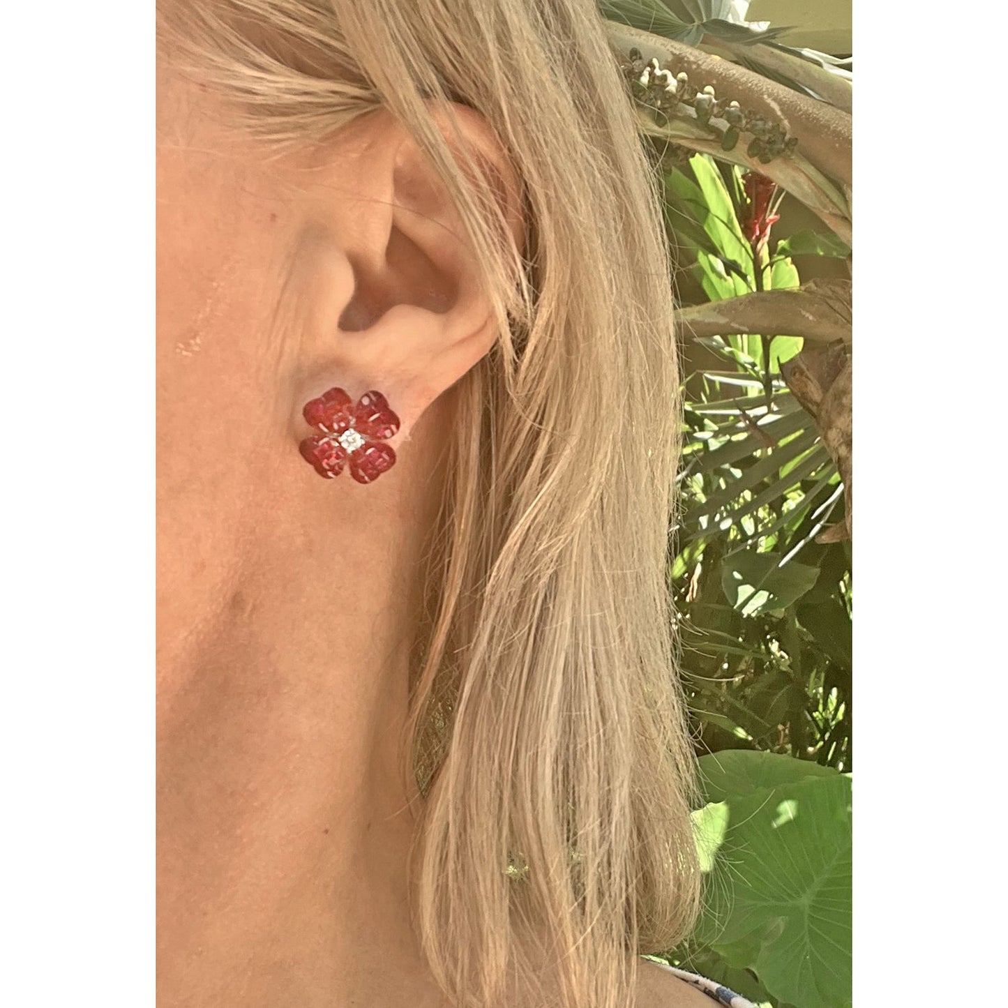 Greenleaf & Crosby - Small Invisibly - Set Ruby Diamond Clover Earrings