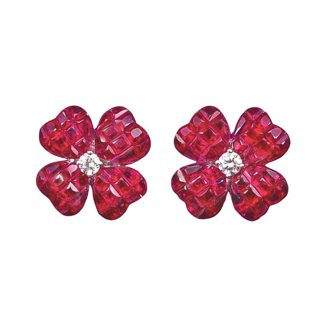 Greenleaf & Crosby - Small Invisibly - Set Ruby Diamond Clover Earrings
