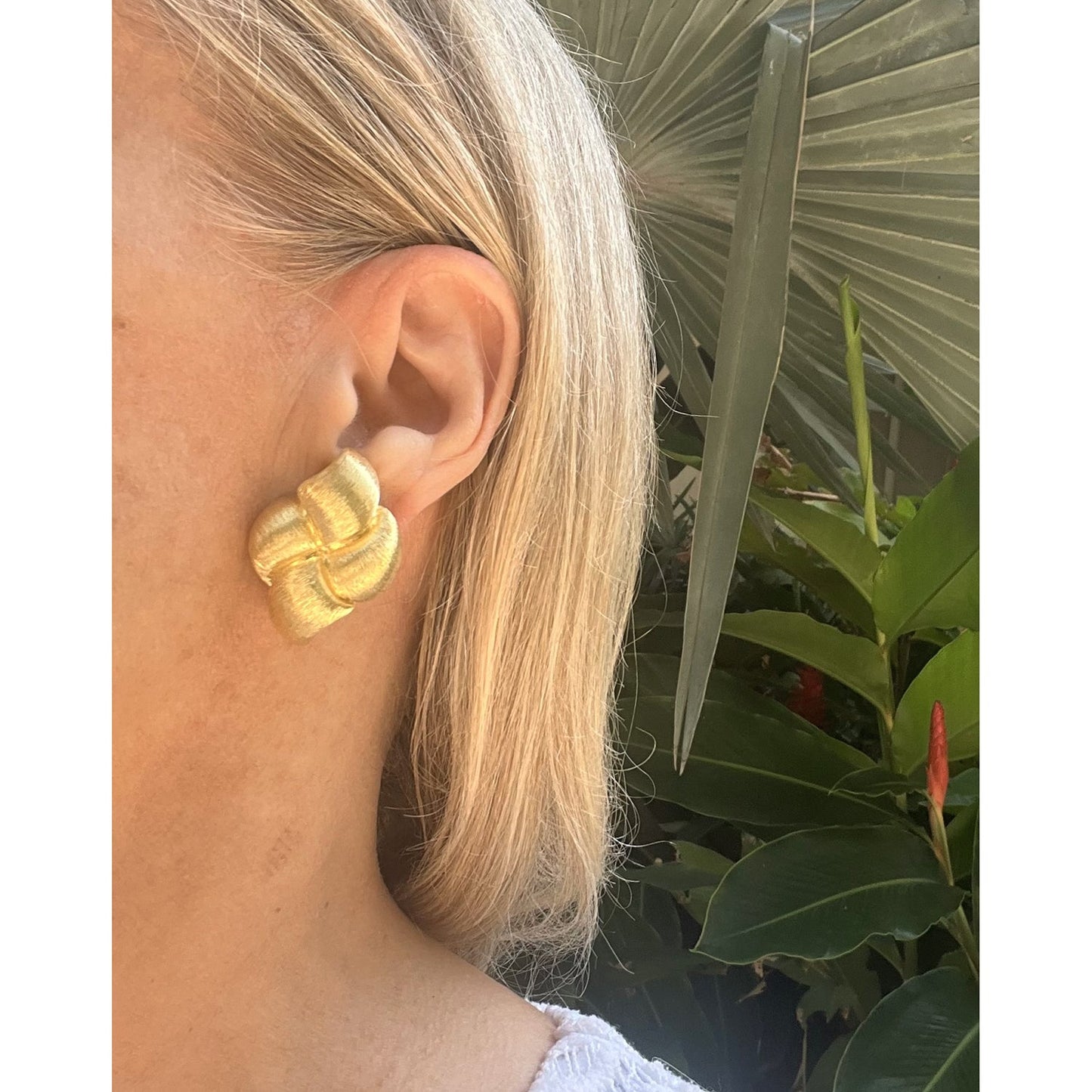 Henry Dunay - 18k Yellow Gold Sabi Quad Knot Earrings
