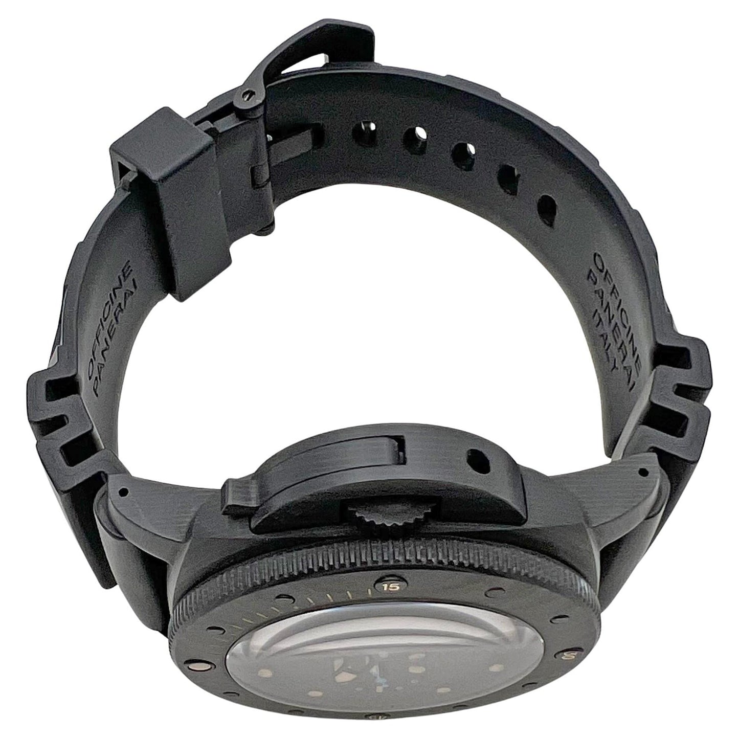 Panerai - Pre - Owned Submersible 47mm Carbotech (PAM00616)