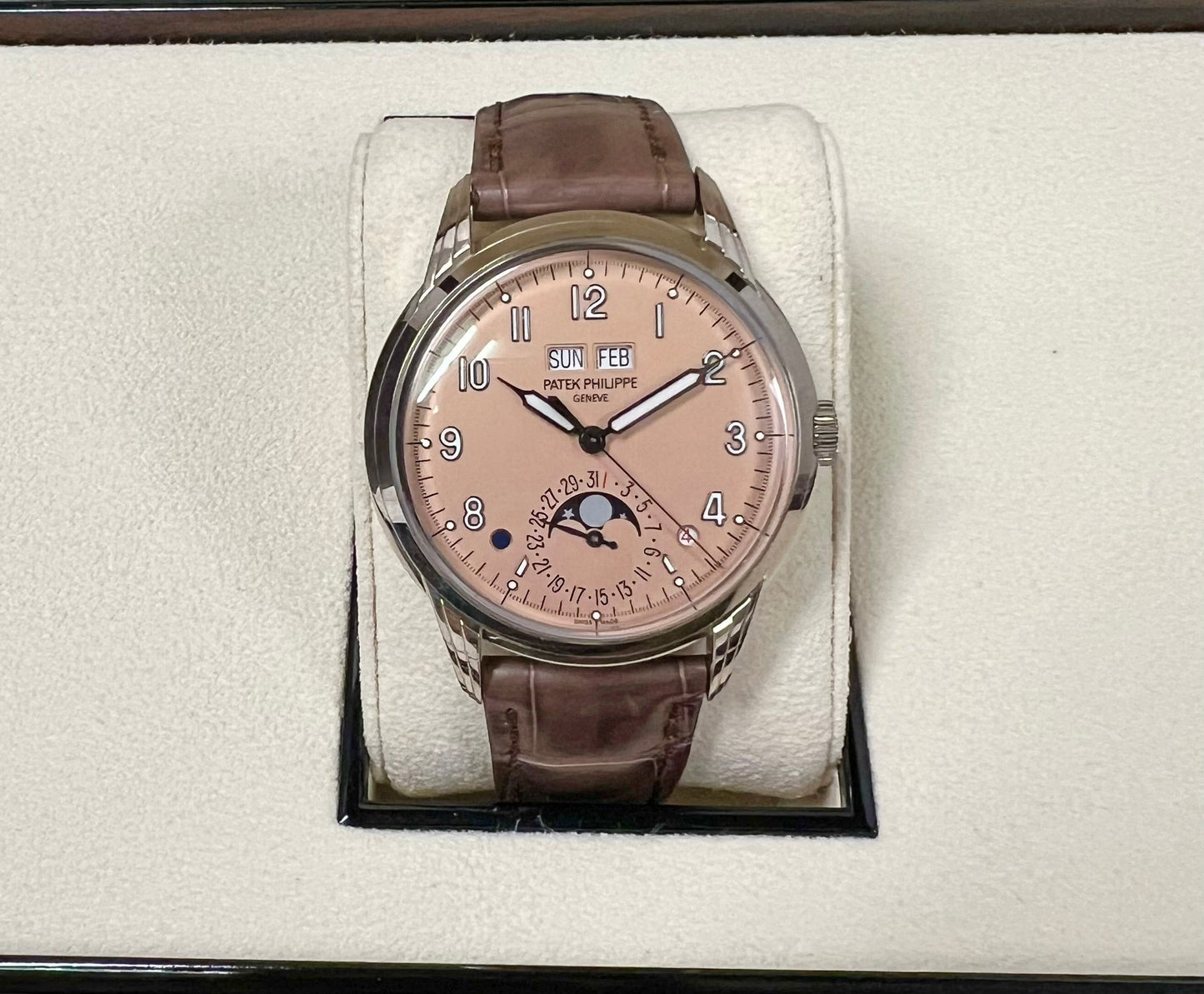 Patek Philippe - Perpetual Calendar White Gold (5320G - 011)
