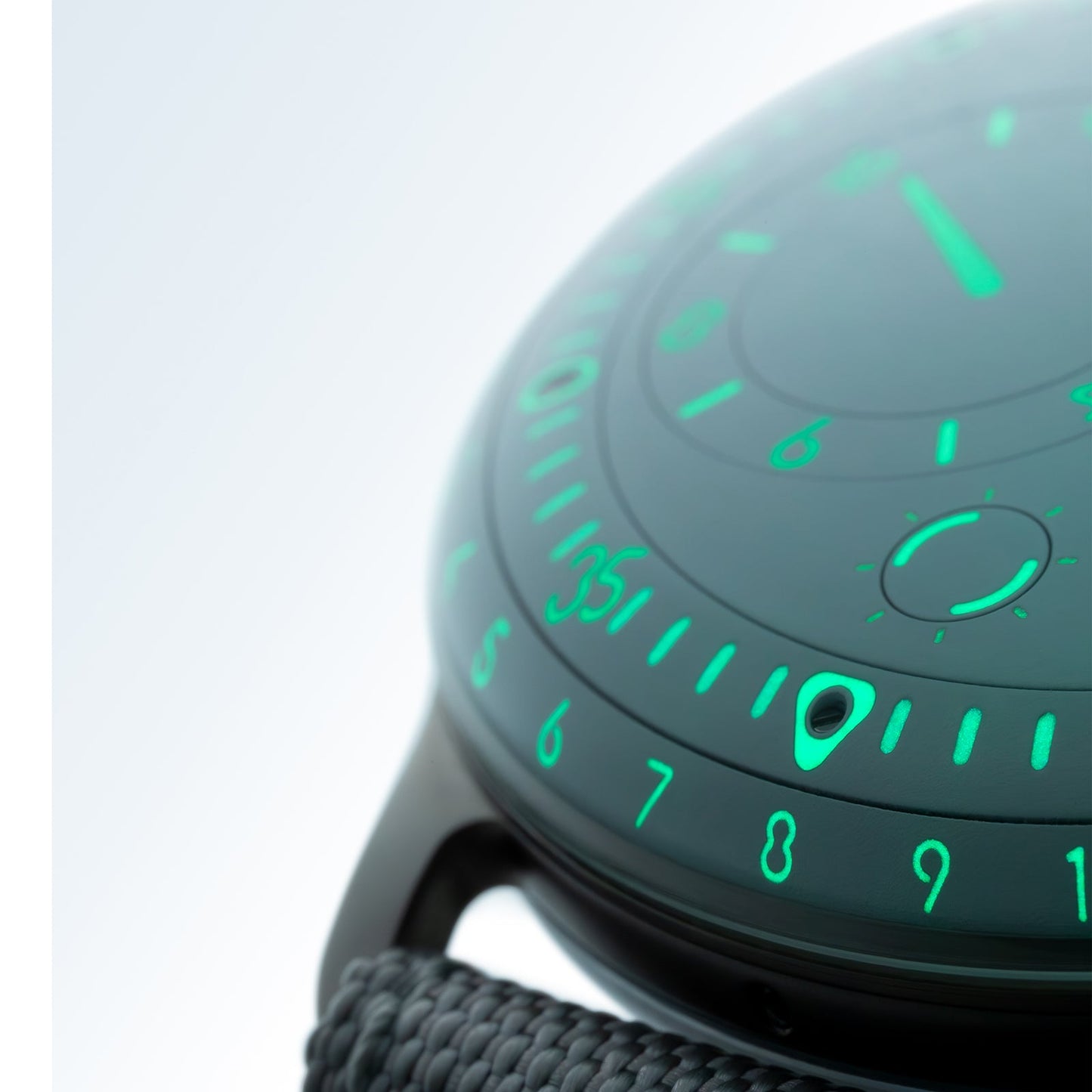 Ressence - Type 3 White 44mm Titanium