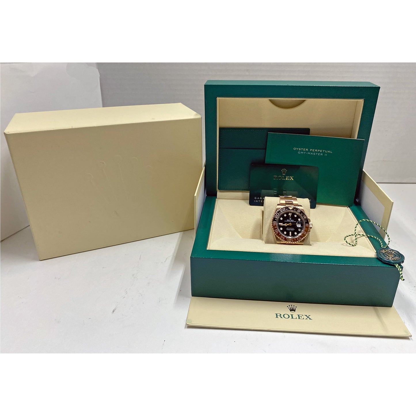 Rolex - GMT - Master II Everose Gold (126715CHNR)