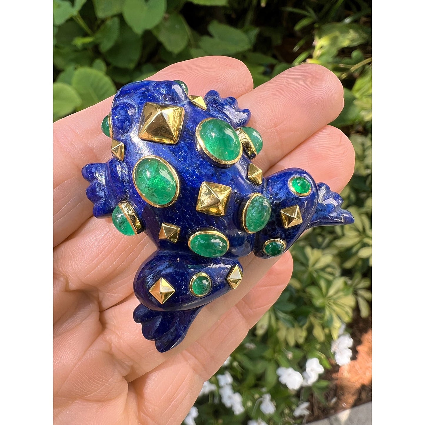 Seaman Schepps - 18k Yellow Gold Lapis Emerald Frog Brooch