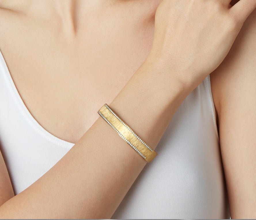 Sylvia Kontente - 18k Yellow Gold Diamond Border Bangle Bracelet