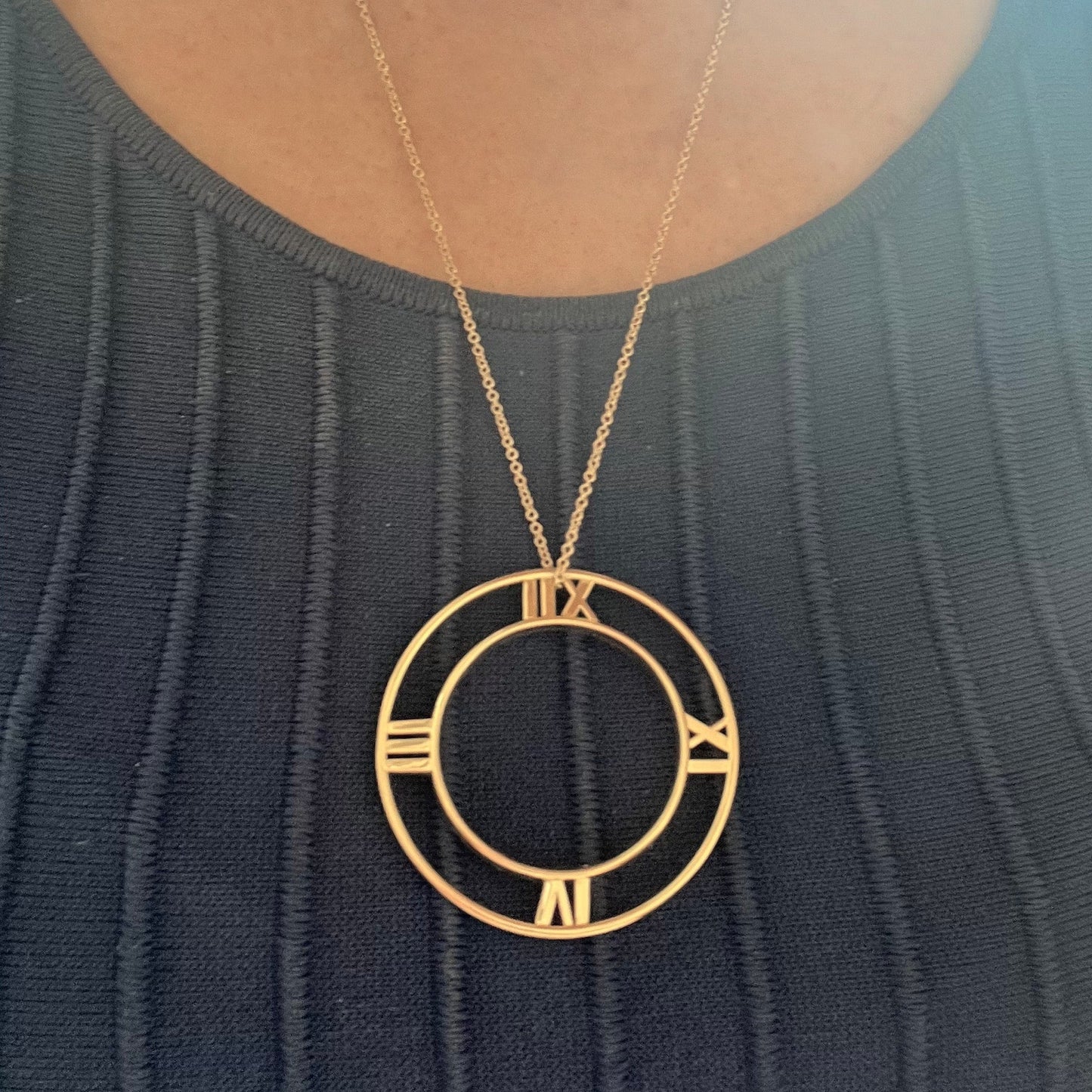 Tiffany & Co - 18k Yellow Gold Large Atlas Pendant Necklace