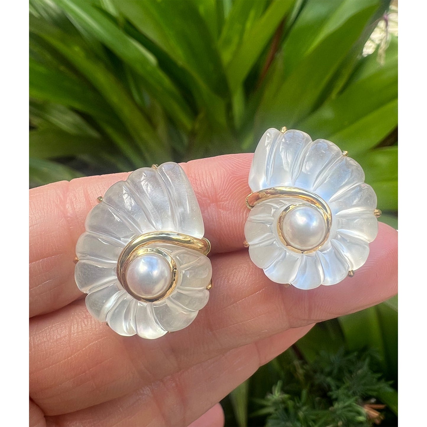 Trianon - 18k Gold Rock Crystal Pearl Nautilus Earrings