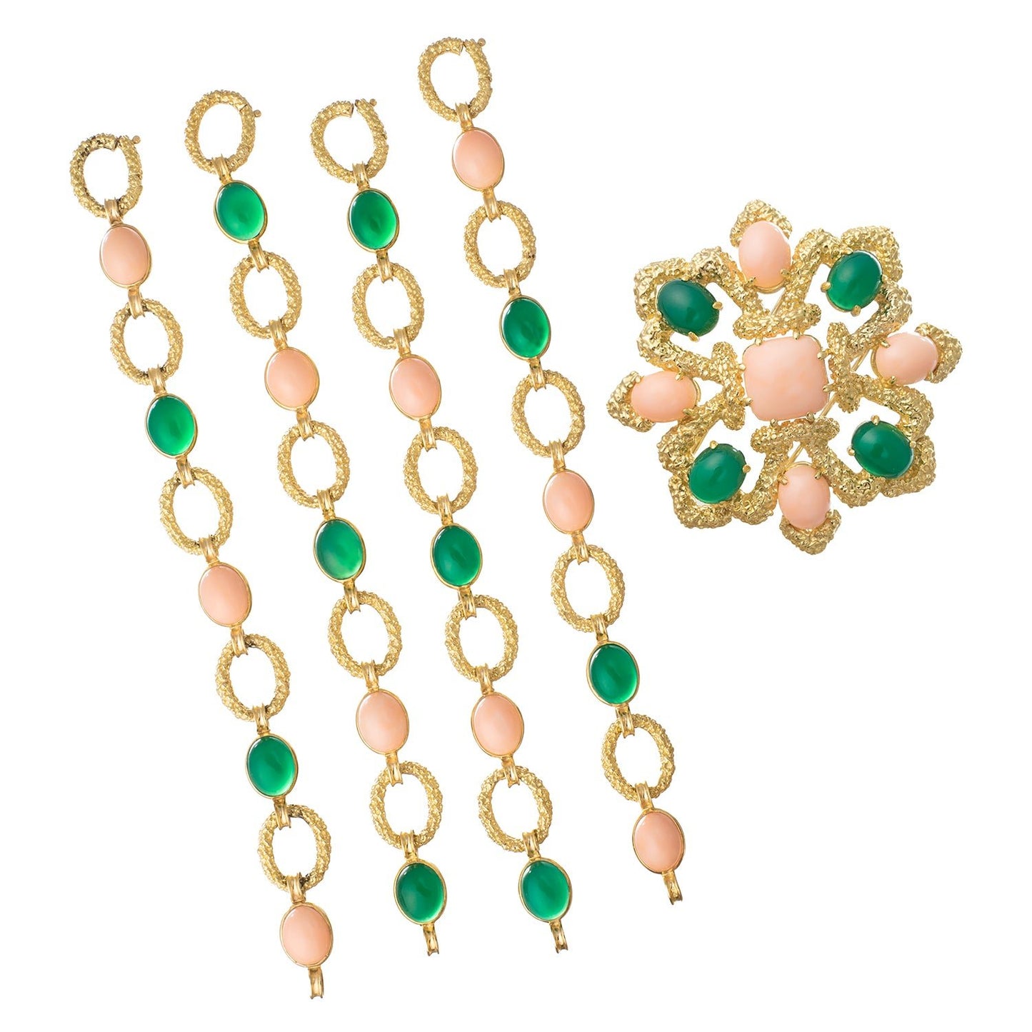 Van Cleef & Arpels - 18k Gold Coral Chrysoprase Delphes Pendant Necklace