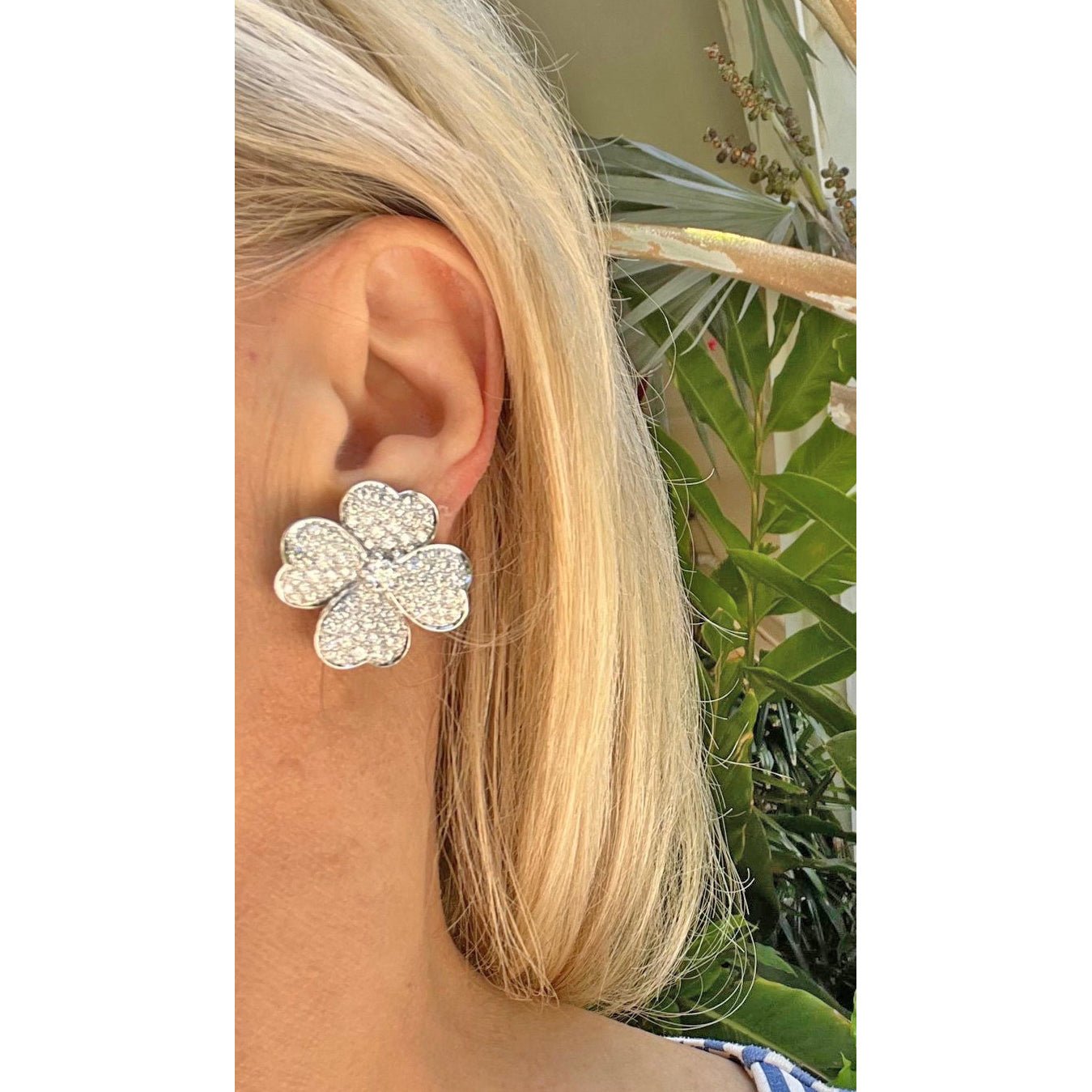 Van Cleef & Arpels - 18k White Gold Diamond Large Cosmos Earrings
