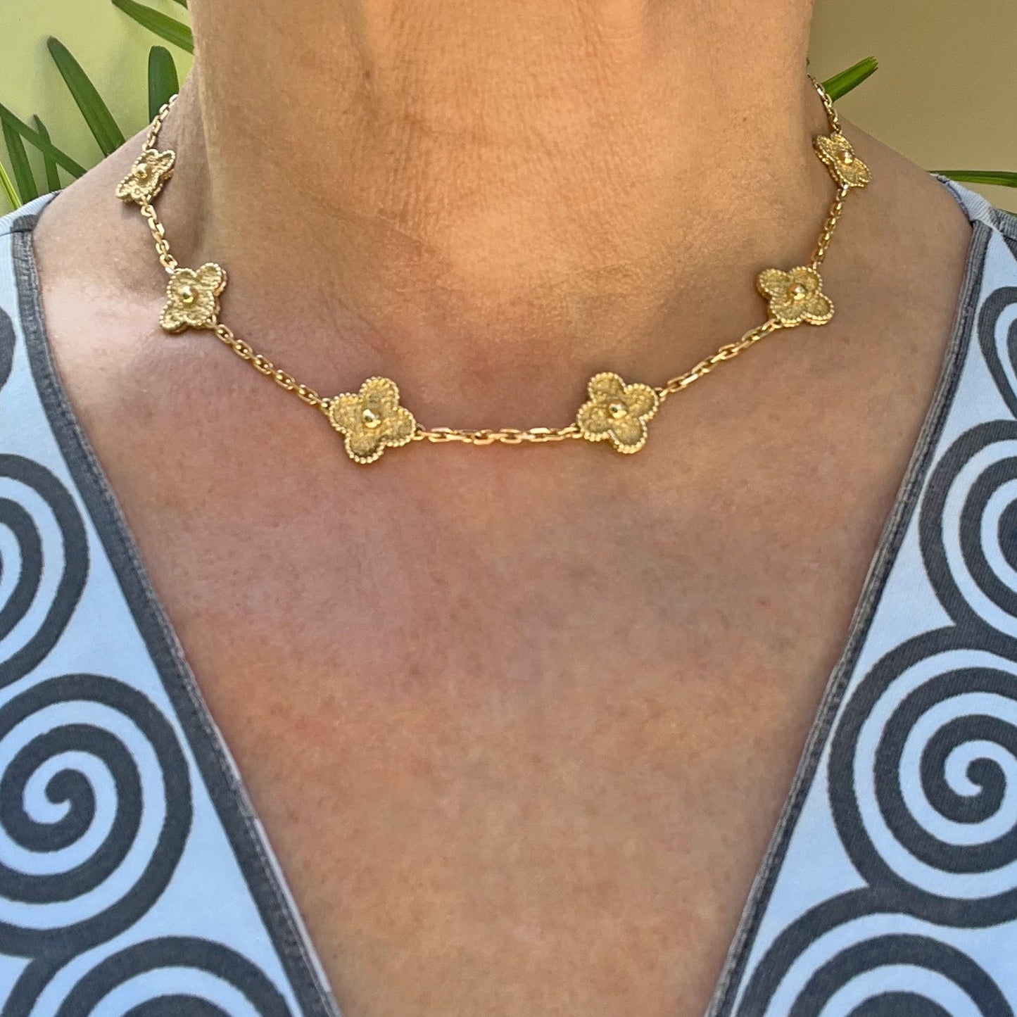 Van Cleef & Arpels - 18k Yellow Gold Vintage Alhambra Necklace