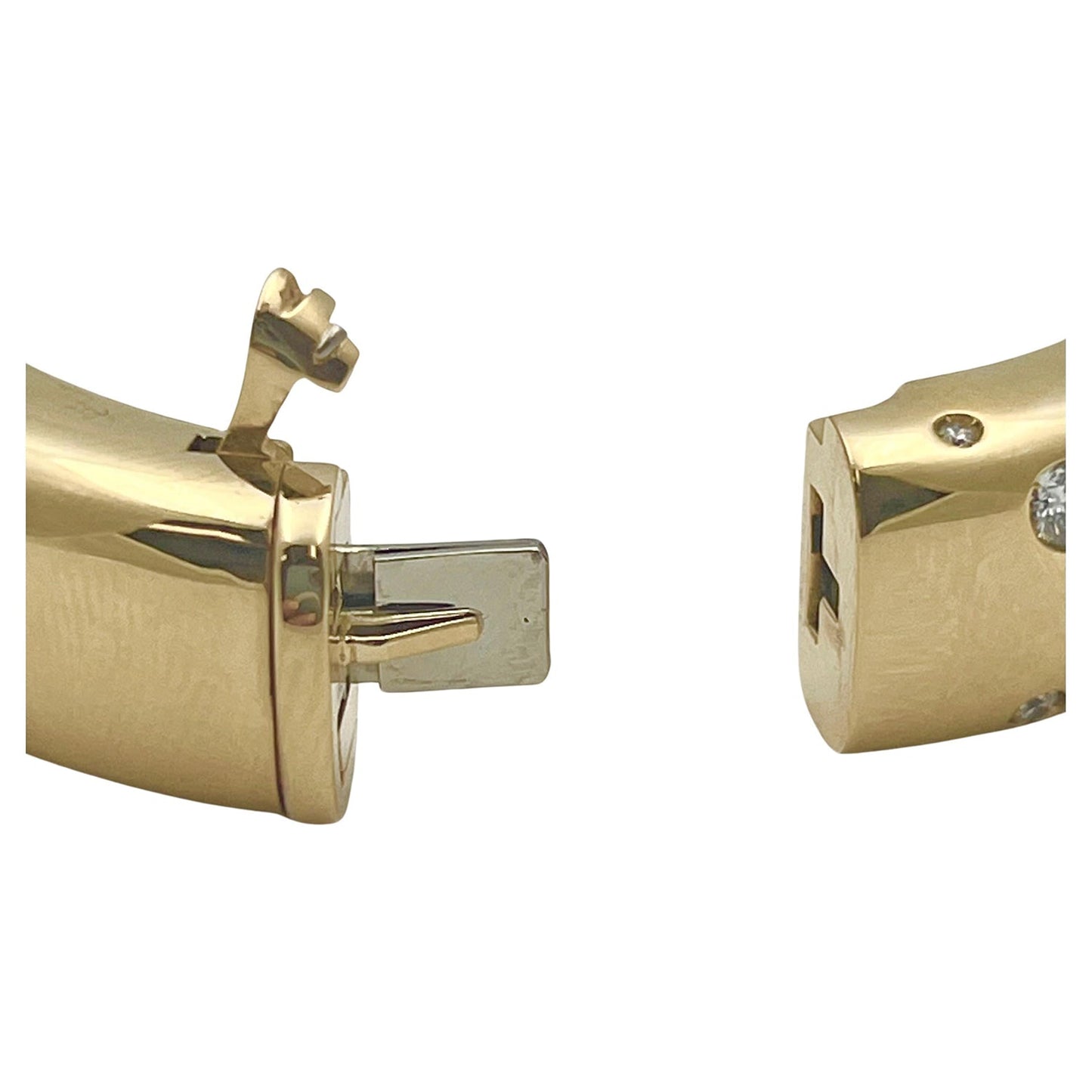 Verdura - Estate 18k Yellow Gold Diamond Constellation Bangle