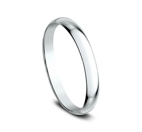 Benchmark - Platinum Comfort Fit Wedding Band (2mm)