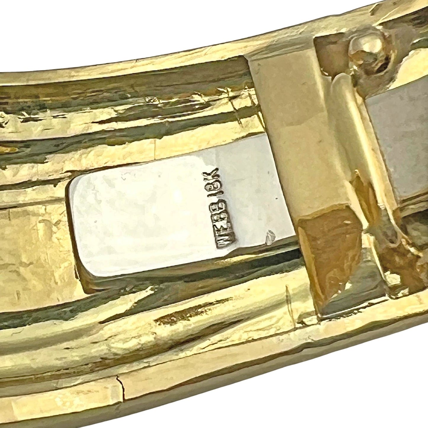 David Webb - 18k Yellow Gold Rock Crystal Pool Cuff Bracelet