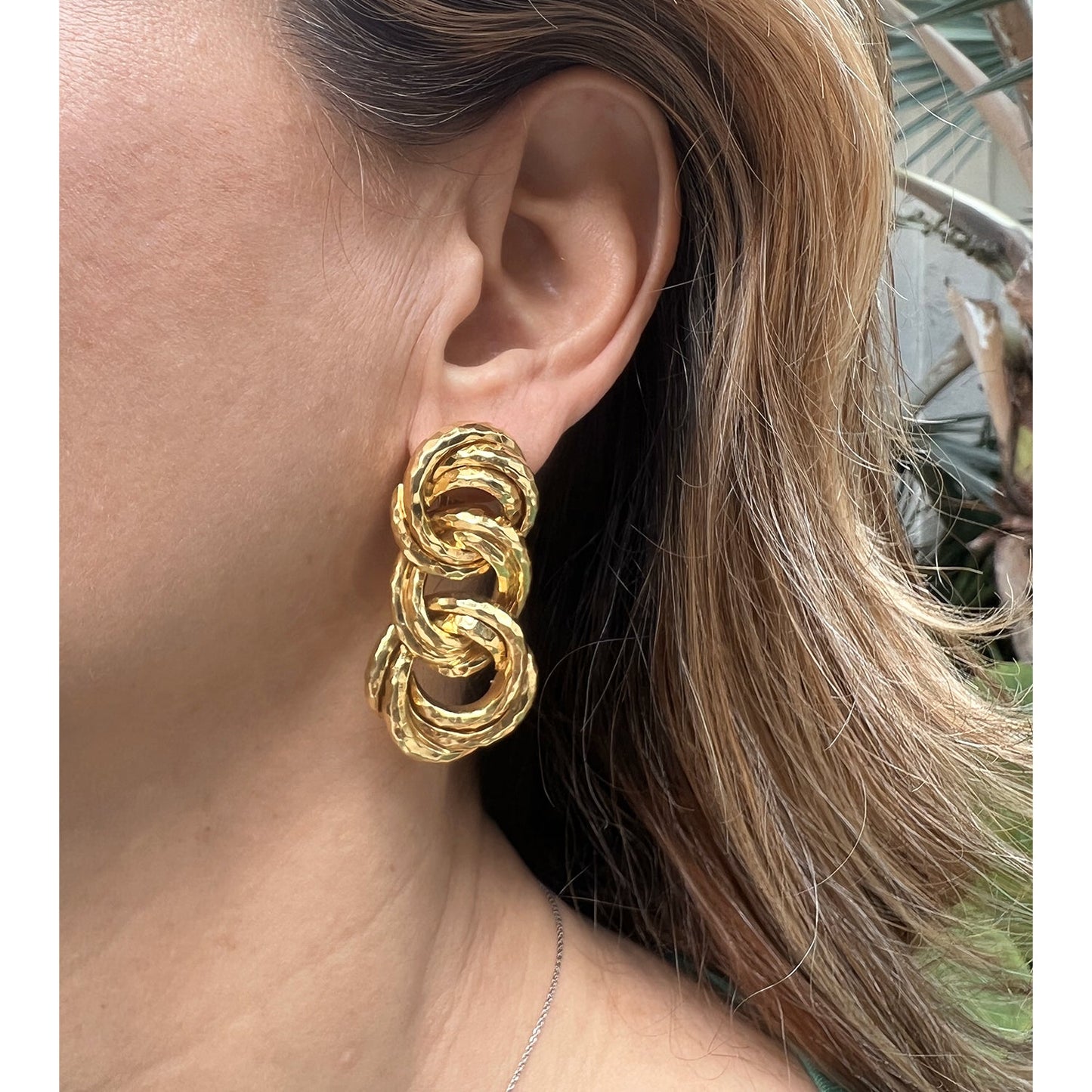 Henry Dunay - Textured 18k Yellow Gold Link Earrings