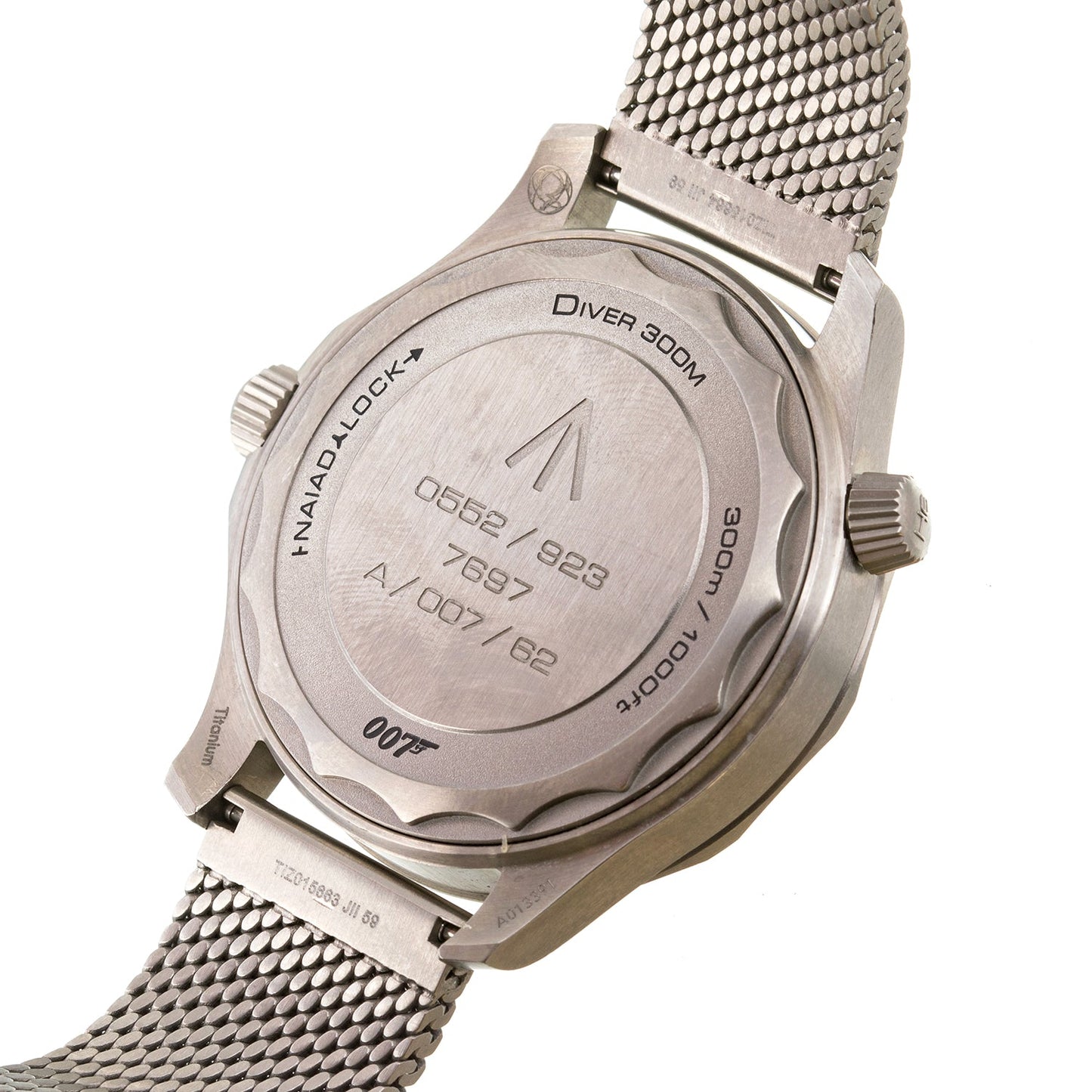 Omega - Seamaster 300M "James Bond 007" (210.90.42.20.01.001)