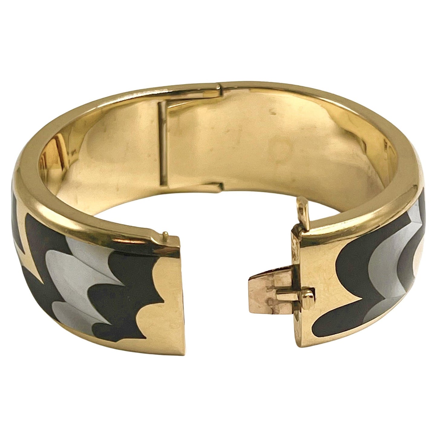 Tiffany & Co - Angela Cummings Black Jade Mother-of-Pearl Bangle