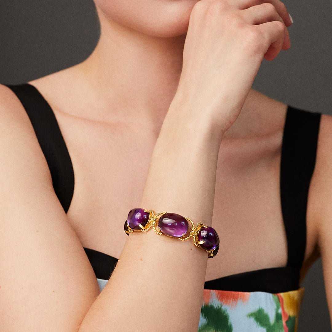 Verdura - 18k Yellow Gold Amethyst Pebble Bracelet