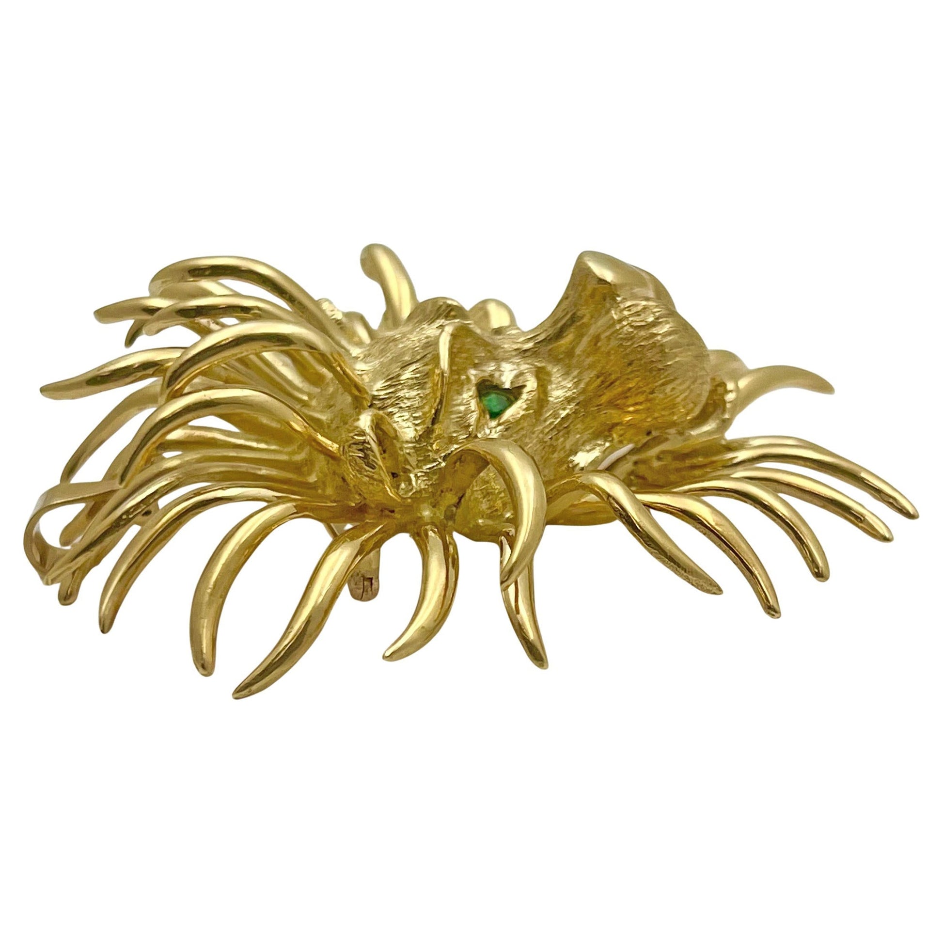 Cartier - 1970s 18k Yellow Gold Lion Mask Pendant Brooch