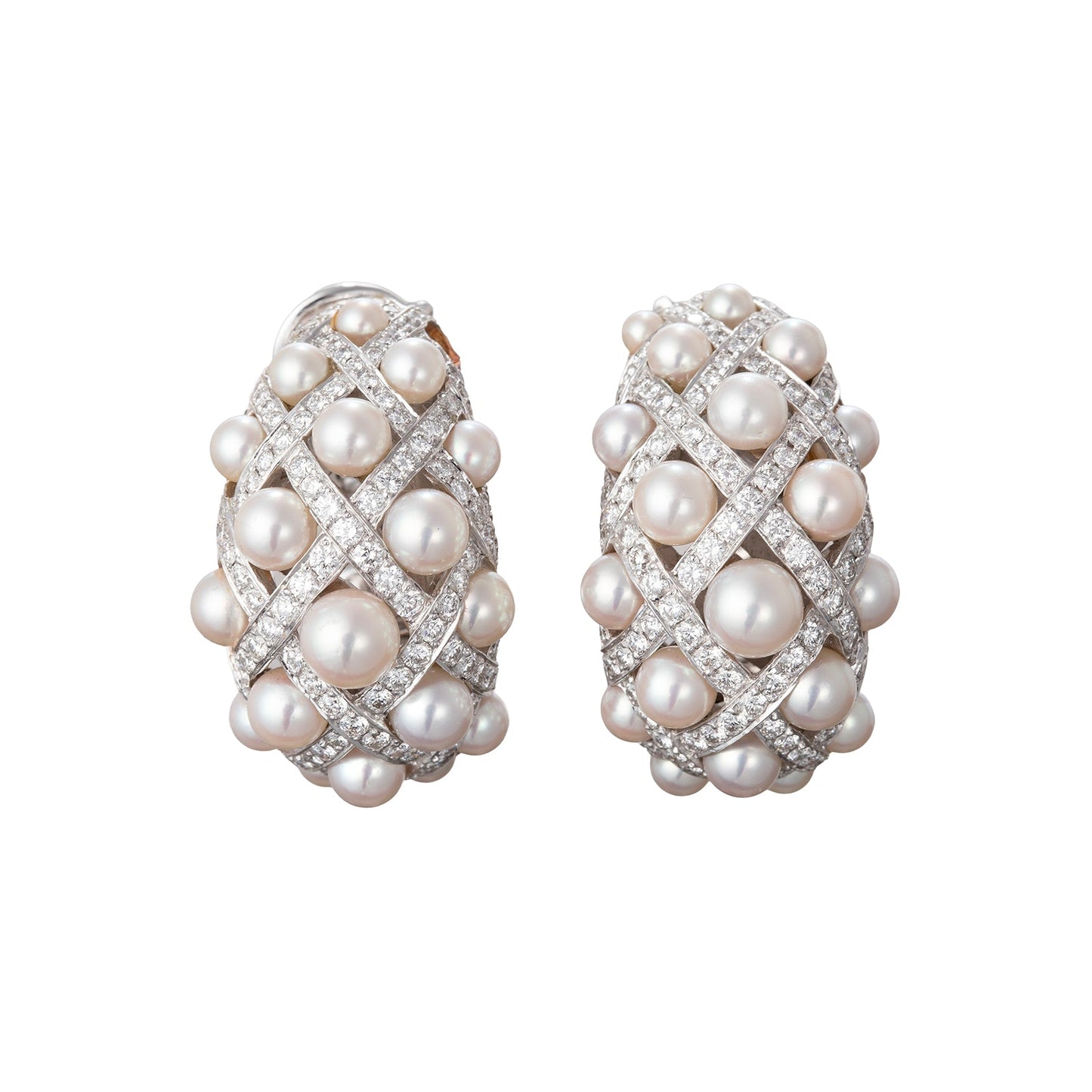 Chanel - 18k White Gold Pearl Diamond Matelassé Earrings