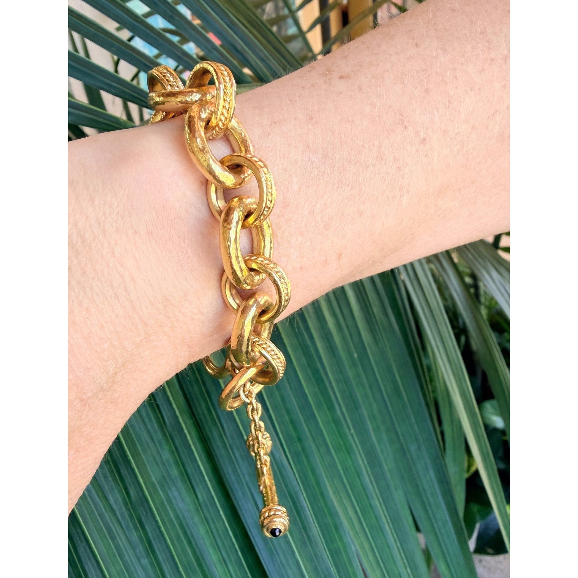 Elizabeth Locke - 19k Yellow Gold Circle Link Toggle Bracelet