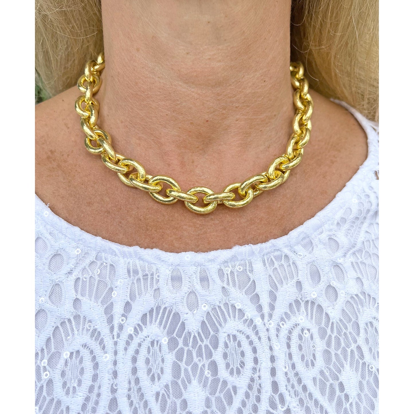 Elizabeth Locke - 19k Yellow Gold Oval Link Chain Necklace