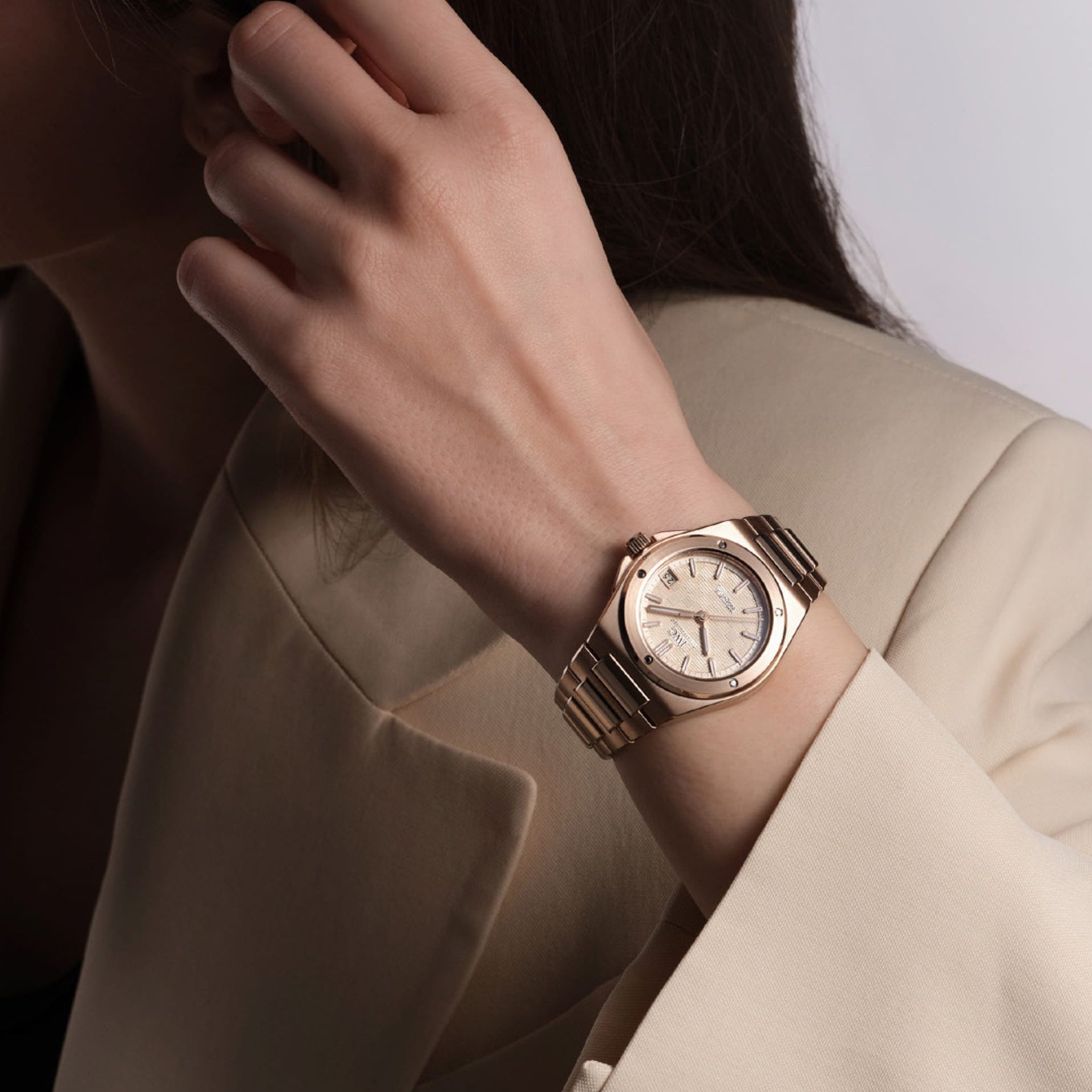 IWC Schaffhausen - Ingenieur Automatic 35 Rose Gold (IW324903)
