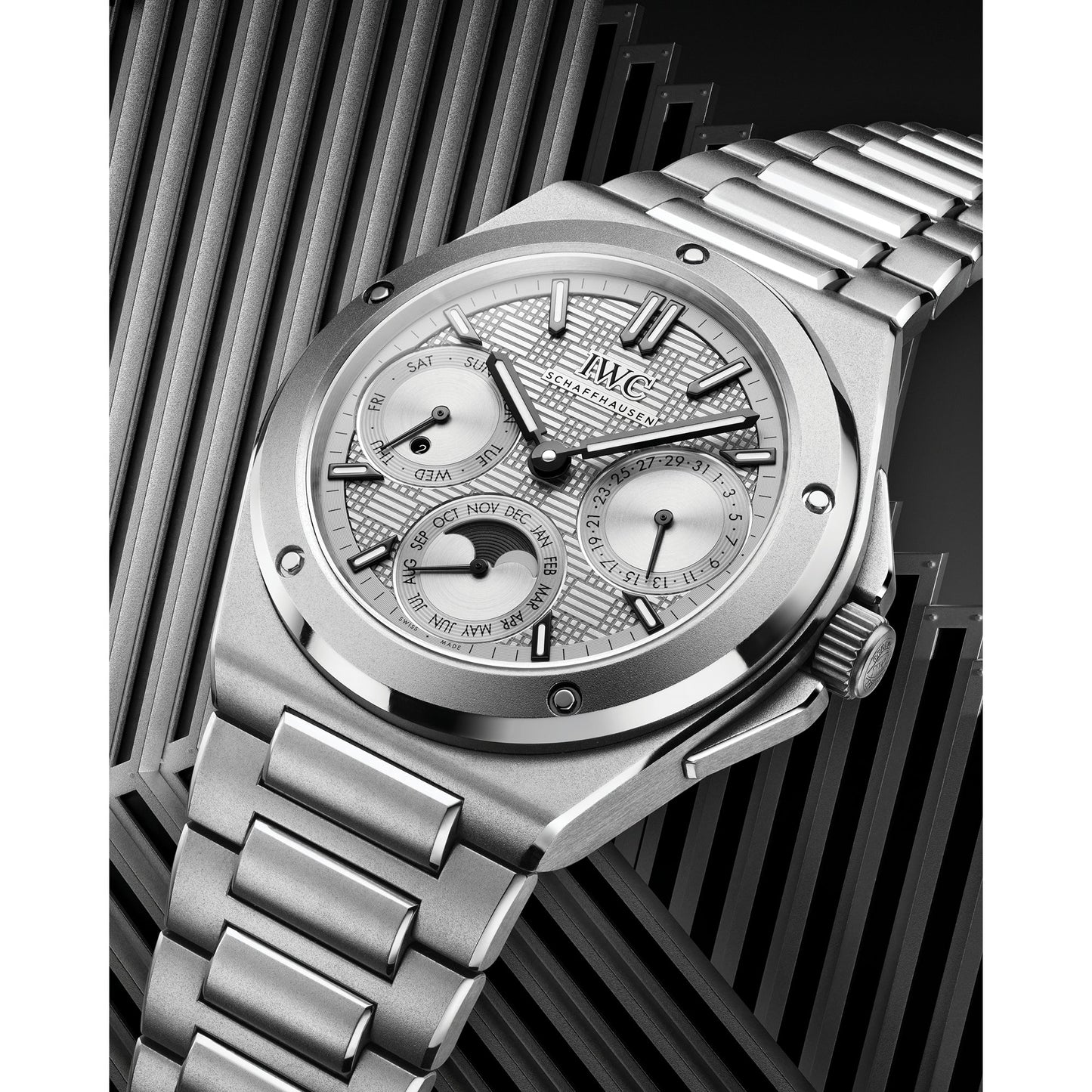 IWC Schaffhausen - Ingenieur Perpetual Calendar 41 Titanium (IW344904)
