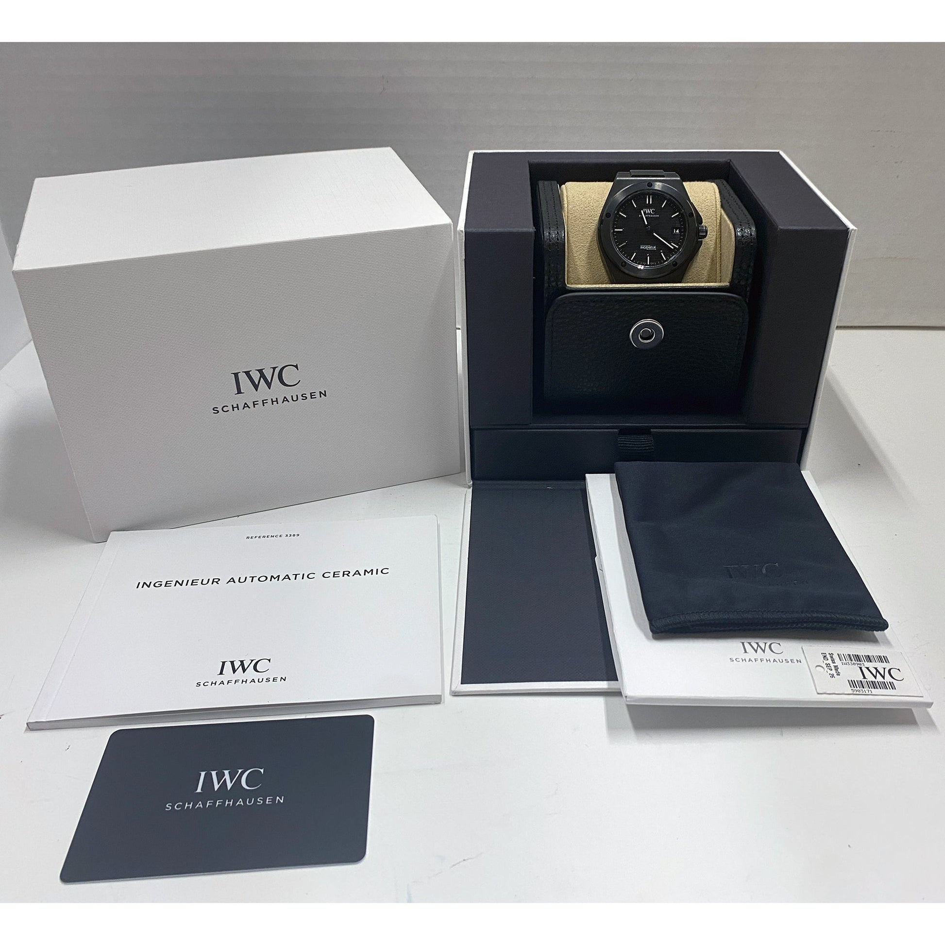 IWC Schaffhausen - Pre-Owned Ingenieur Automatic 42 (IW338903)