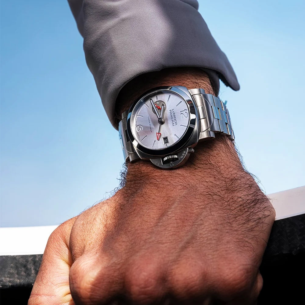 Luminor Luna Rossa GMT 40mm Steel (PAM01791)