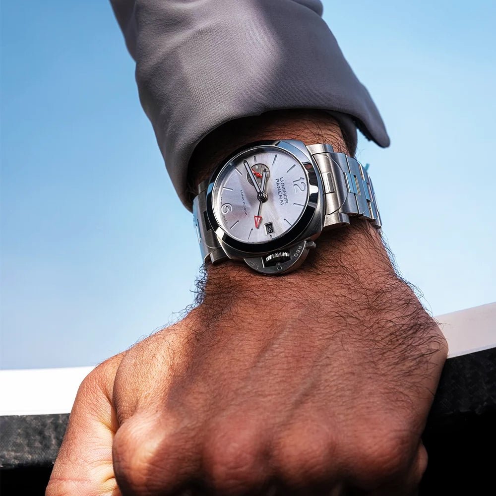Panerai - Luminor Luna Rossa GMT 40mm Steel (PAM01791)