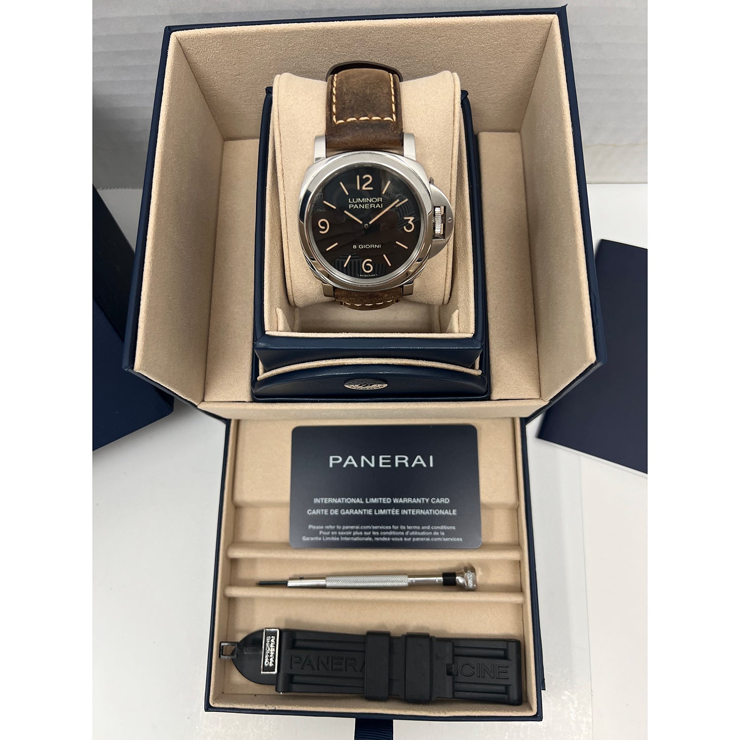 Panerai - Pre - Owned Luminor 8 Giorni 44mm Steel (PAM00914)