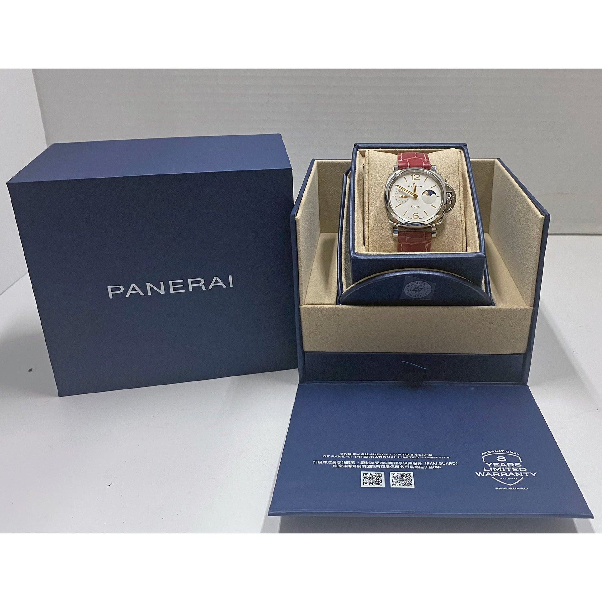 Panerai - Pre - Owned Luminor Due Luna 38mm White Dial Steel (PAM01180)