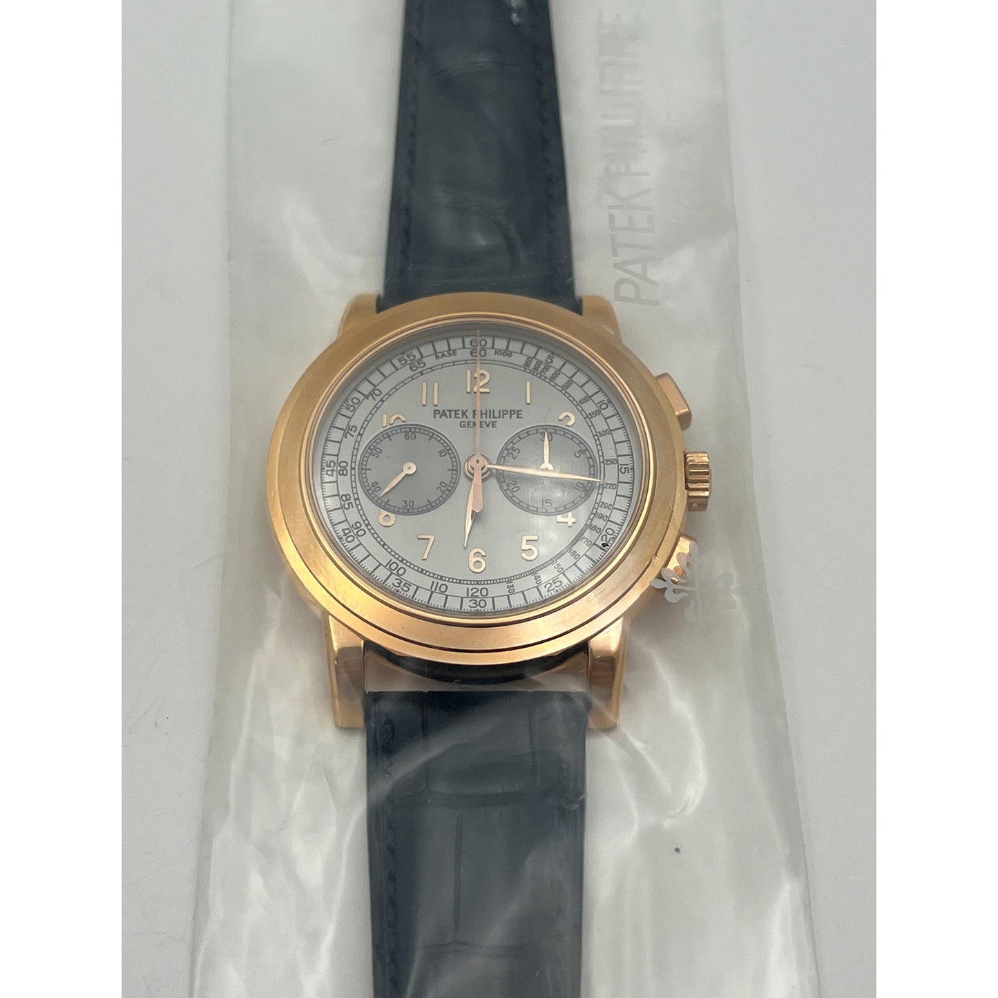 Patek Philippe - Chronograph Rose Gold (5070R - 001)