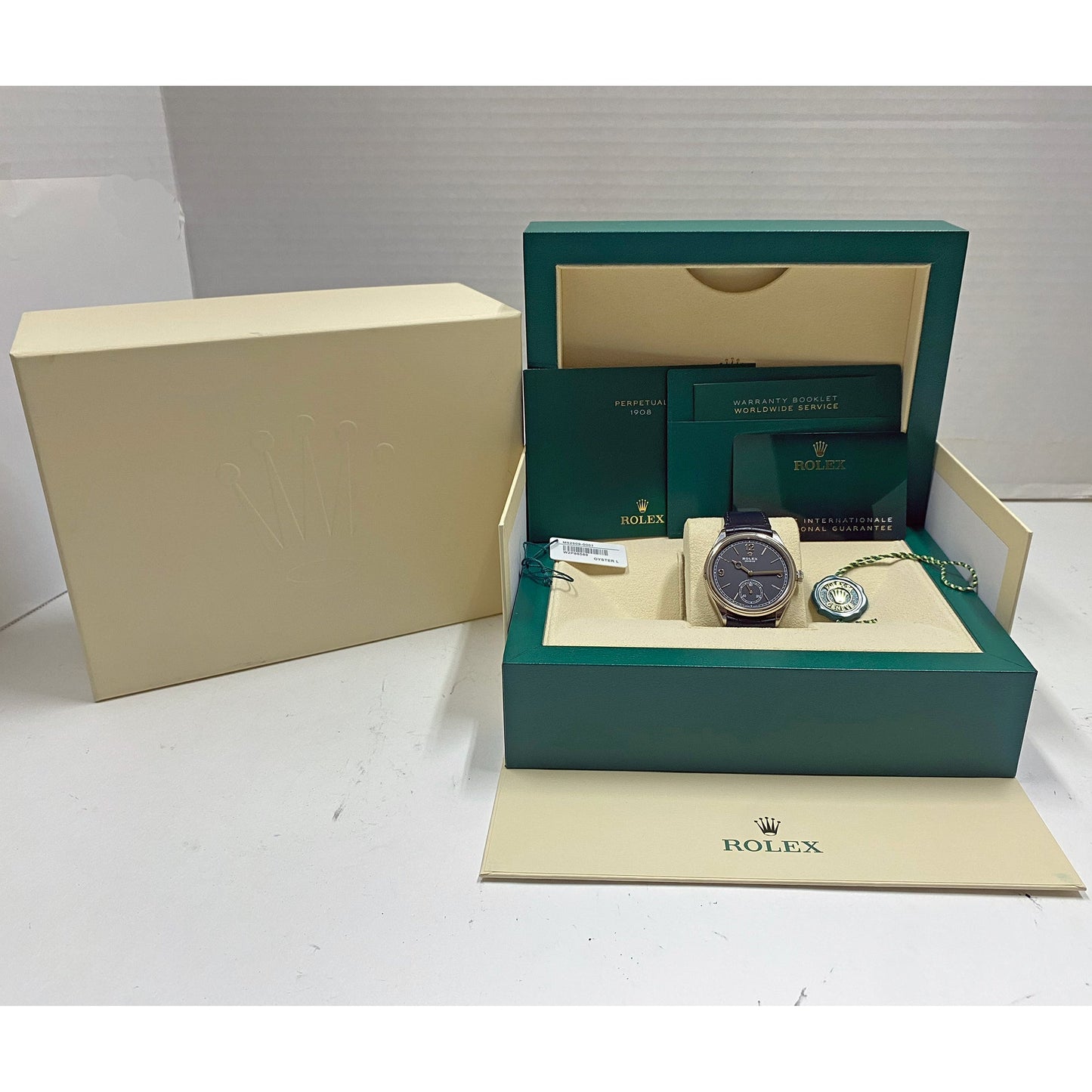Rolex - 1908 Perpetual Black Dial White Gold (52509 - 0002)
