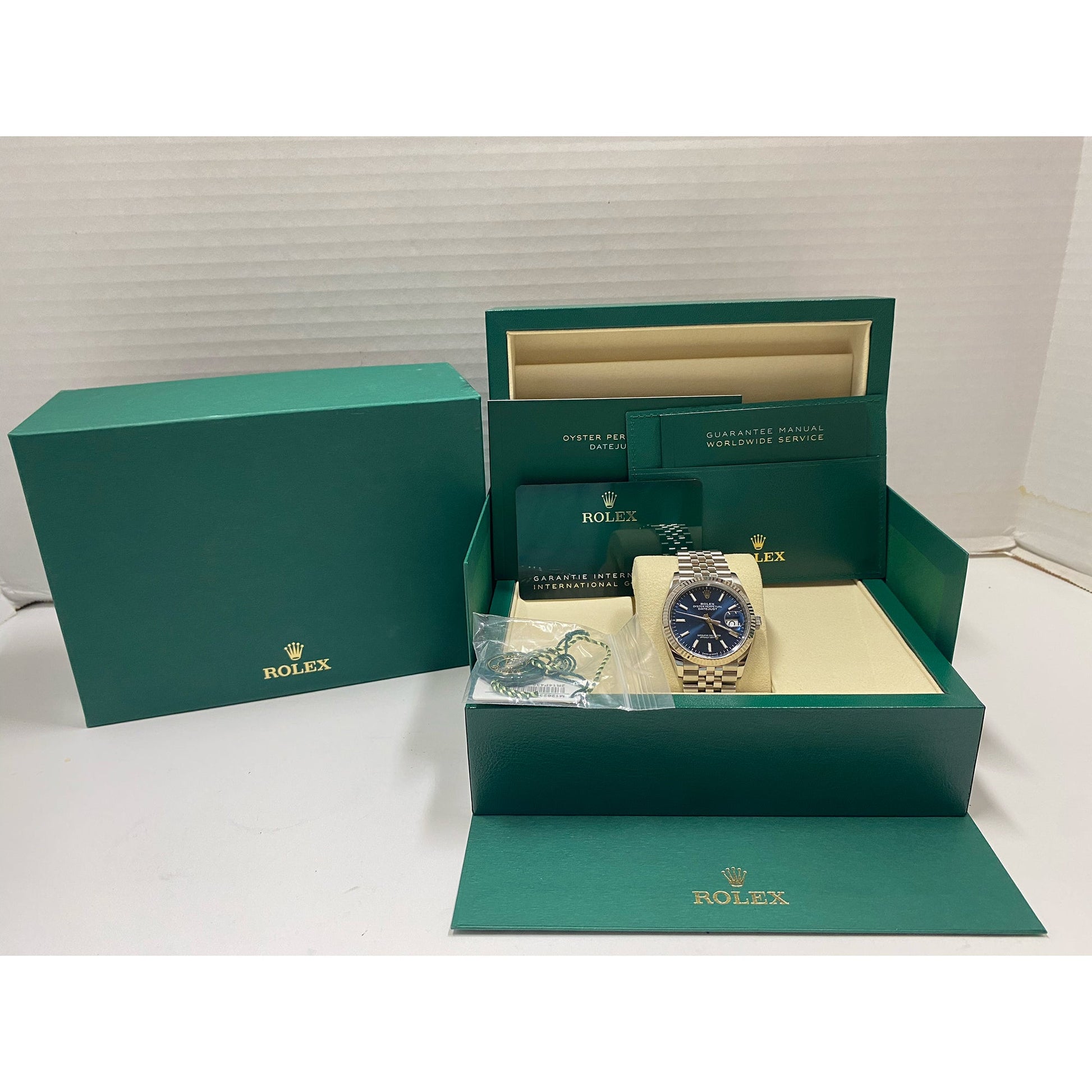 Rolex - Datejust 36 Blue Dial Oystersteel (126234 - 0017)
