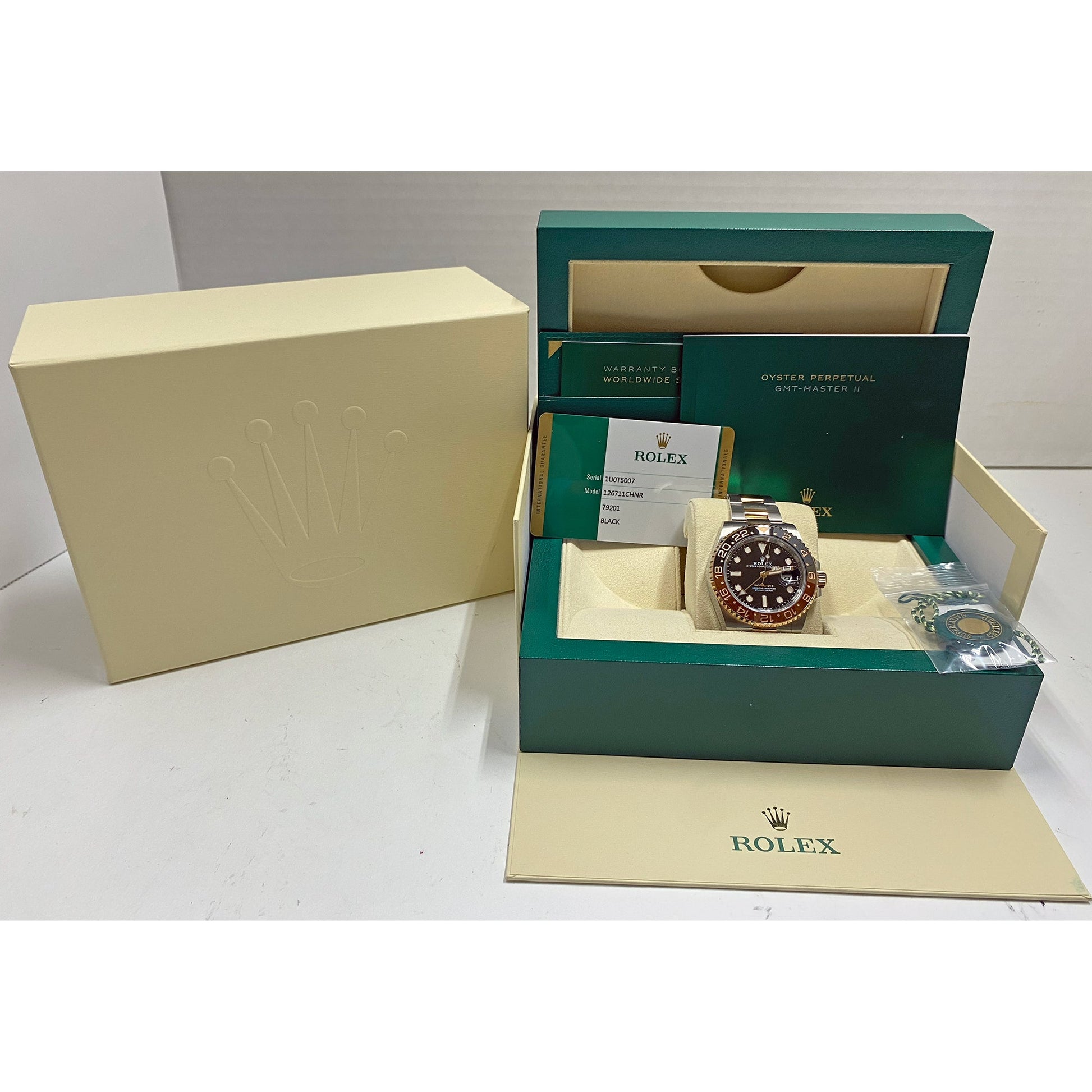 Rolex - GMT - Master II "Root Beer" Everose Rolesor (126711CHNR)