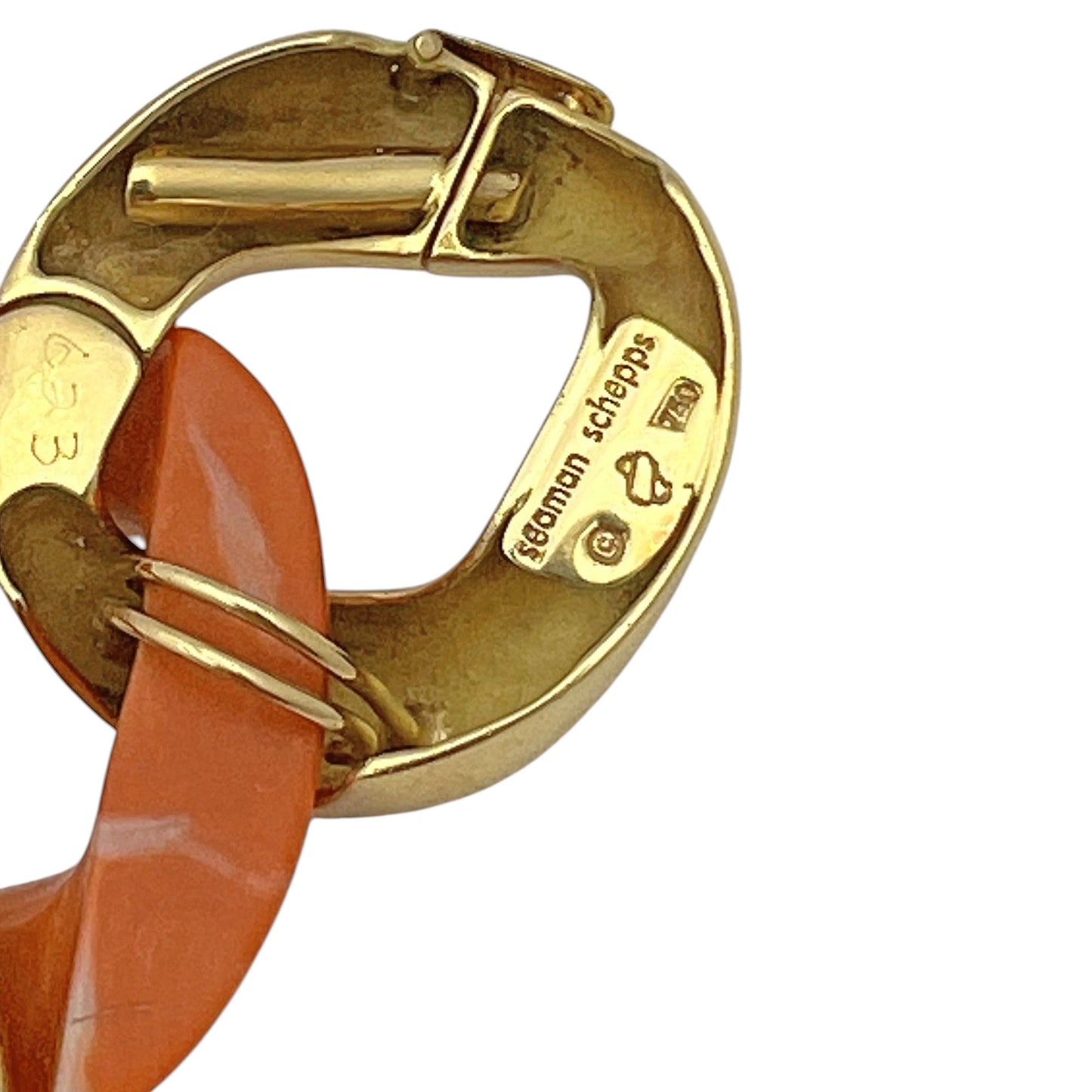 Seaman Schepps - 18k Yellow Gold Coral Large Link Bracelet