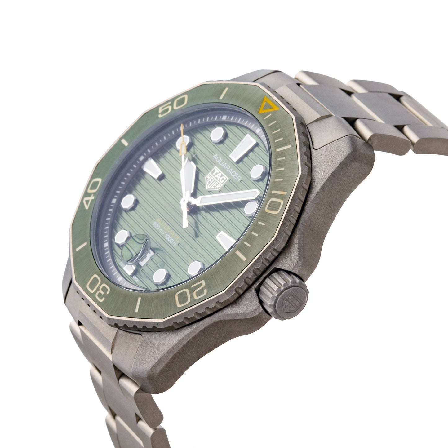 TAG Heuer - Aquaracer Professional 300 Titanium (WBP208B.BF0631)