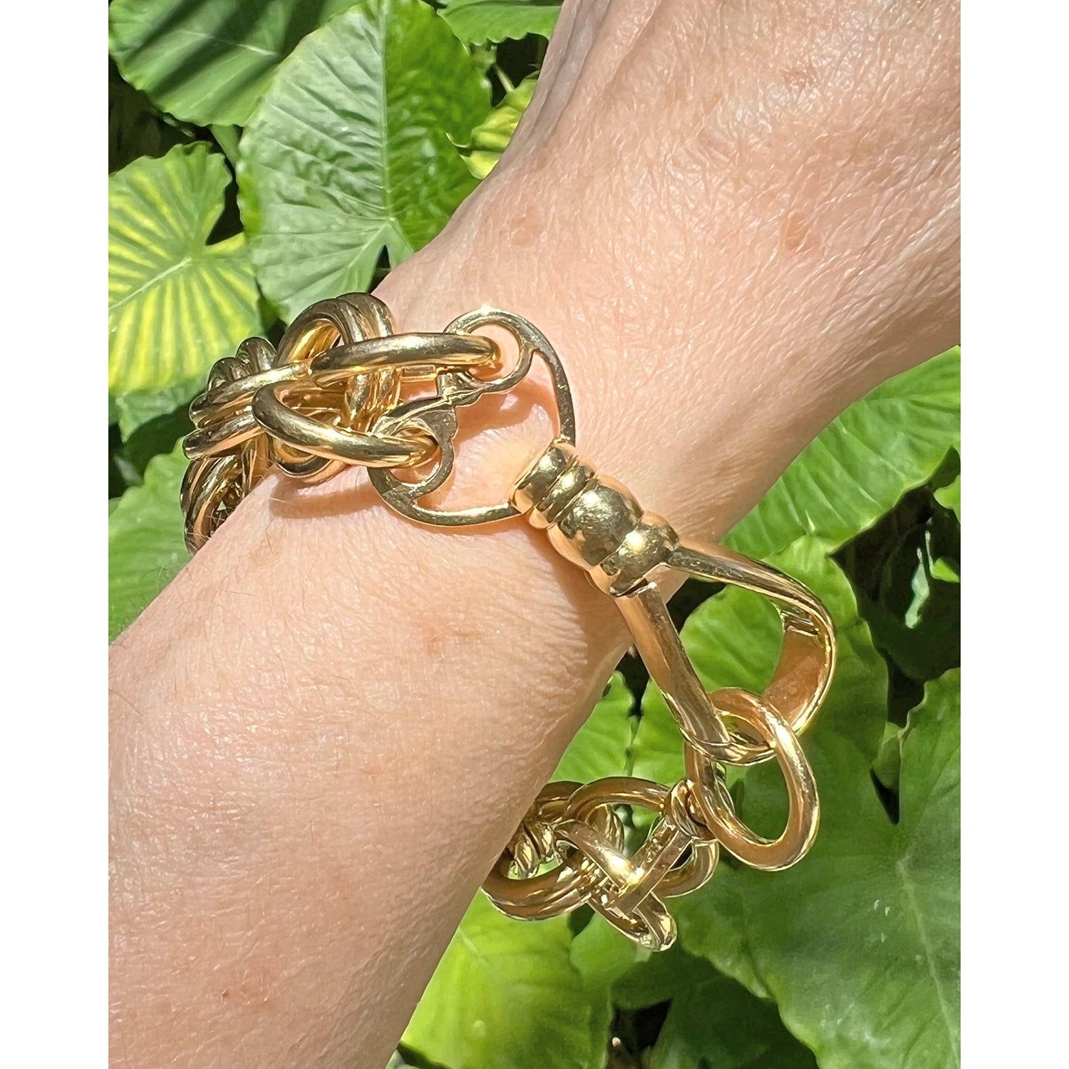 Tiffany & Co - Schlumberger 18k Yellow Gold Bull Swivel Link Bracelet