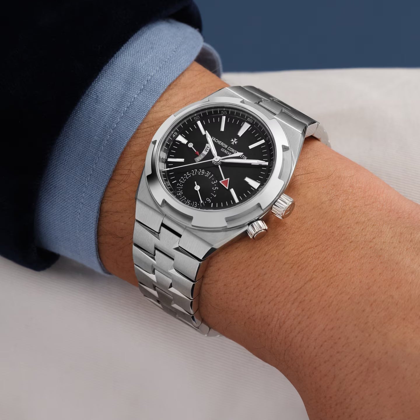 Vacheron Constantin - Overseas Dual Time 41mm Black Dial Steel (7920V/210A - B546)