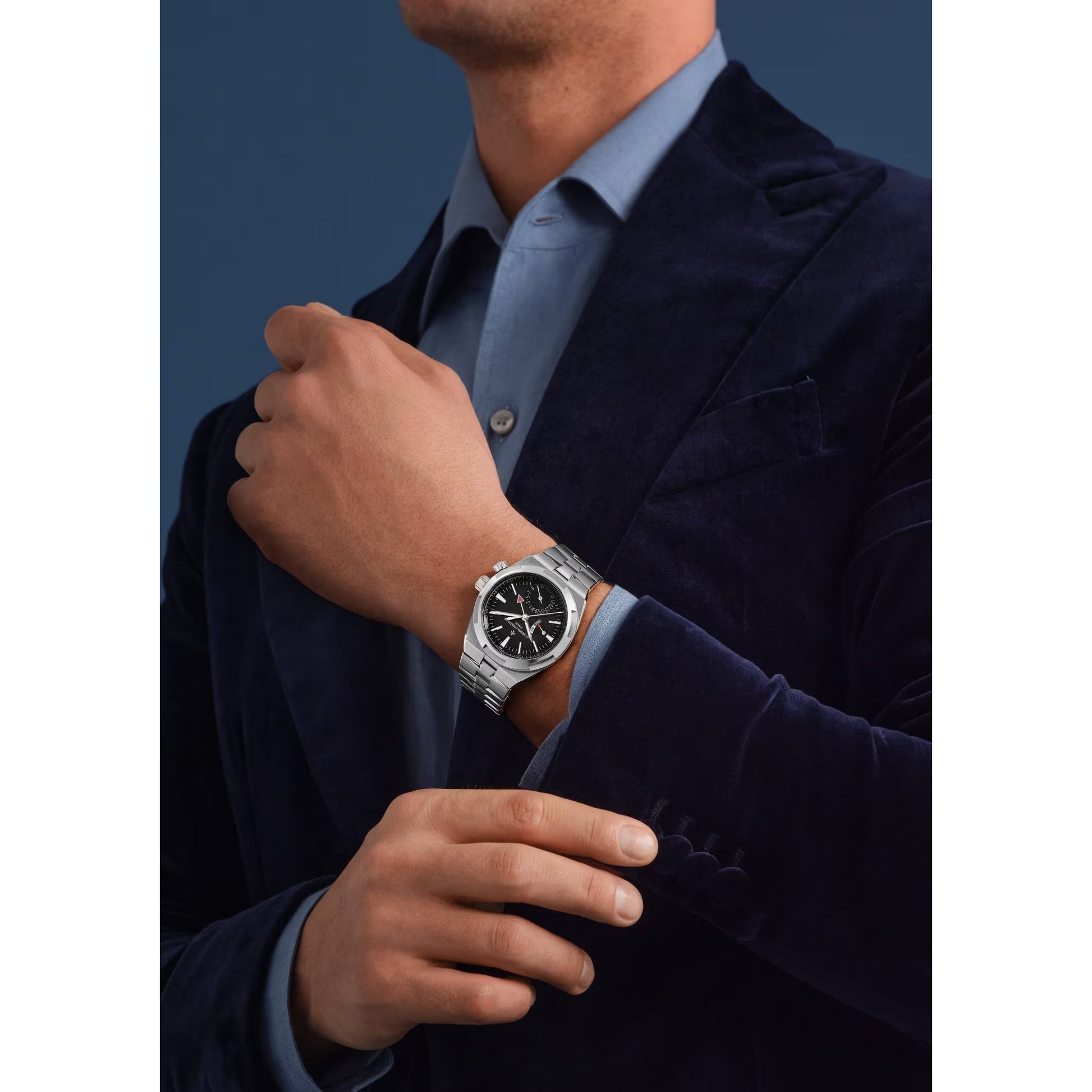 Vacheron Constantin - Overseas Dual Time 41mm Black Dial Steel (7920V/210A - B546)