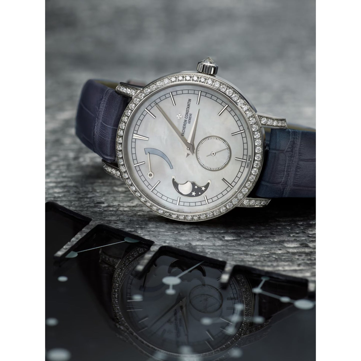 Vacheron Constantin - Traditionnelle Moon Phase 36mm White Gold (83570/000G - 9916)
