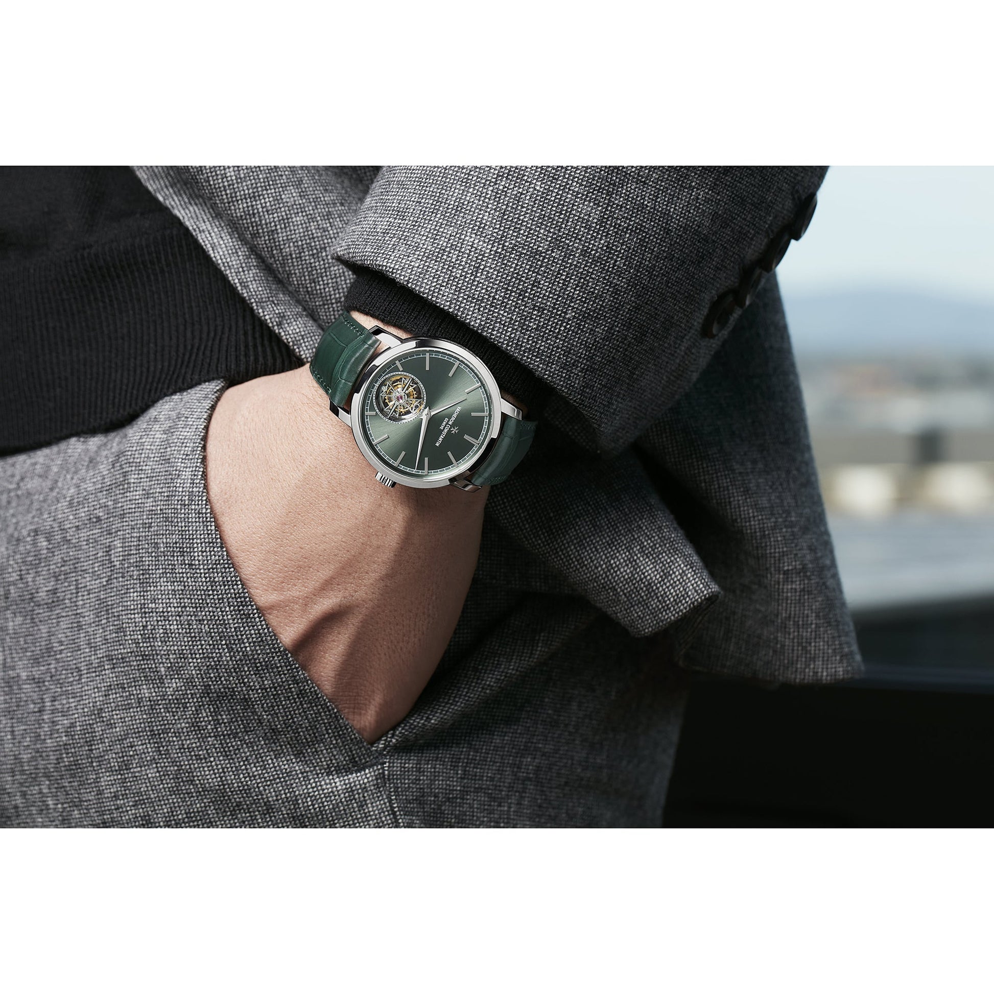 Vacheron Constantin - Traditionnelle Tourbillon Platinum (6000T/000P - H025)