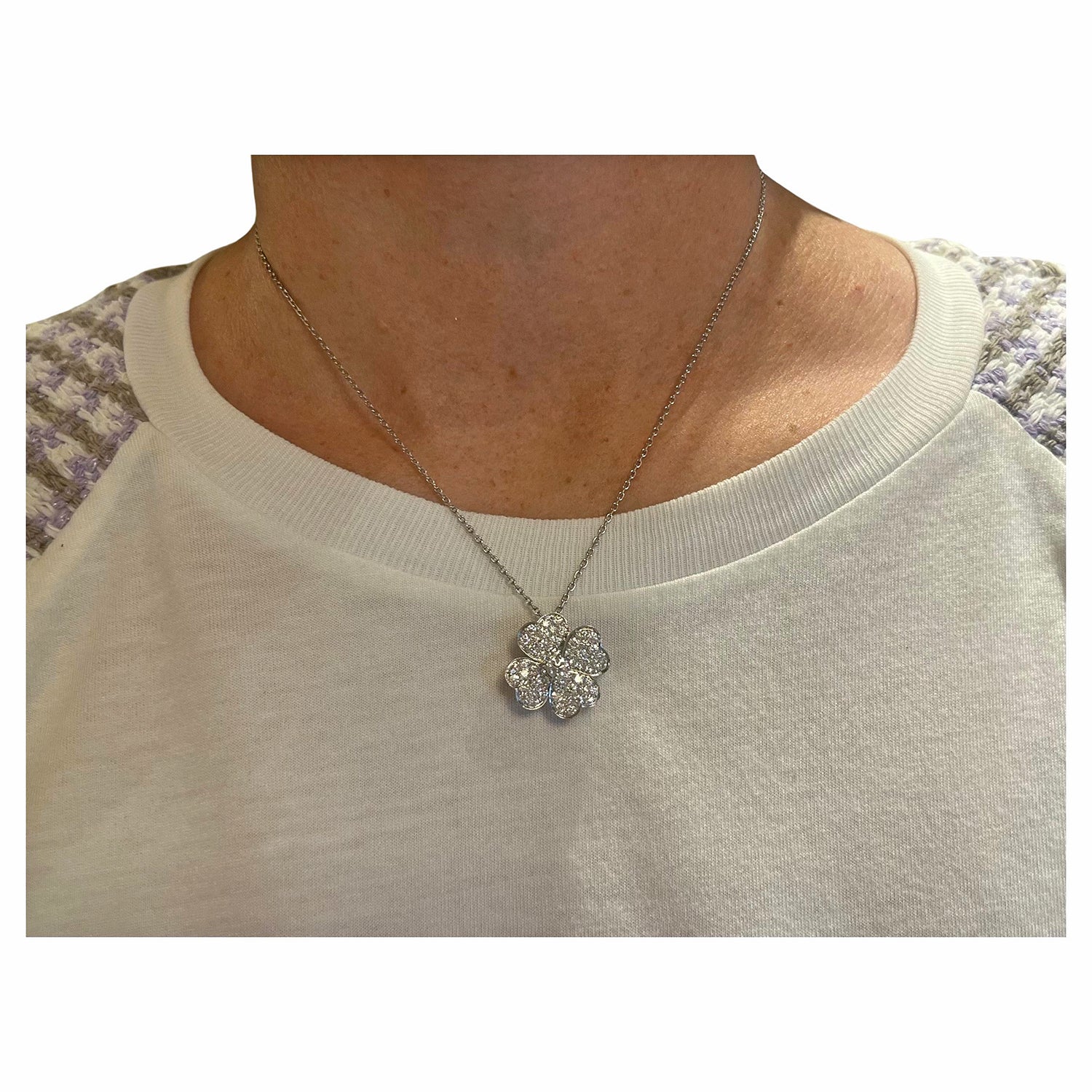 Van Cleef & Arpels - 18k White Gold Diamond Small Cosmos Pendant Brooch