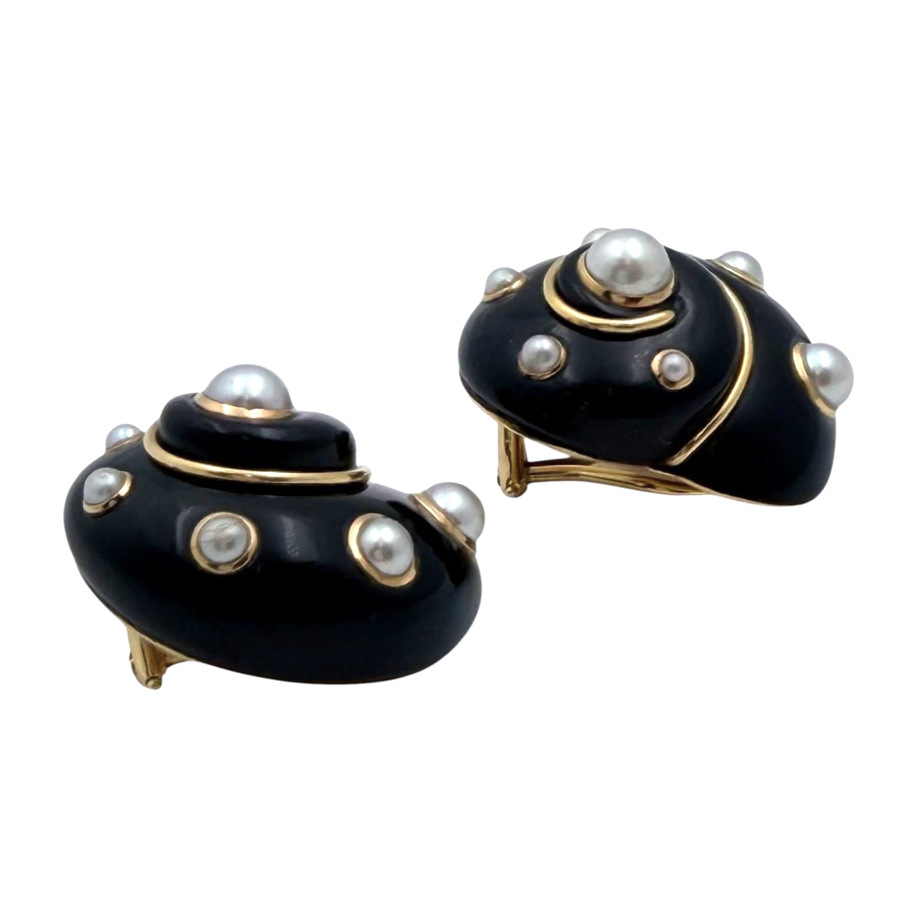 Verdura - Estate 18k Yellow Gold Black Jade Pearl Shell Earrings
