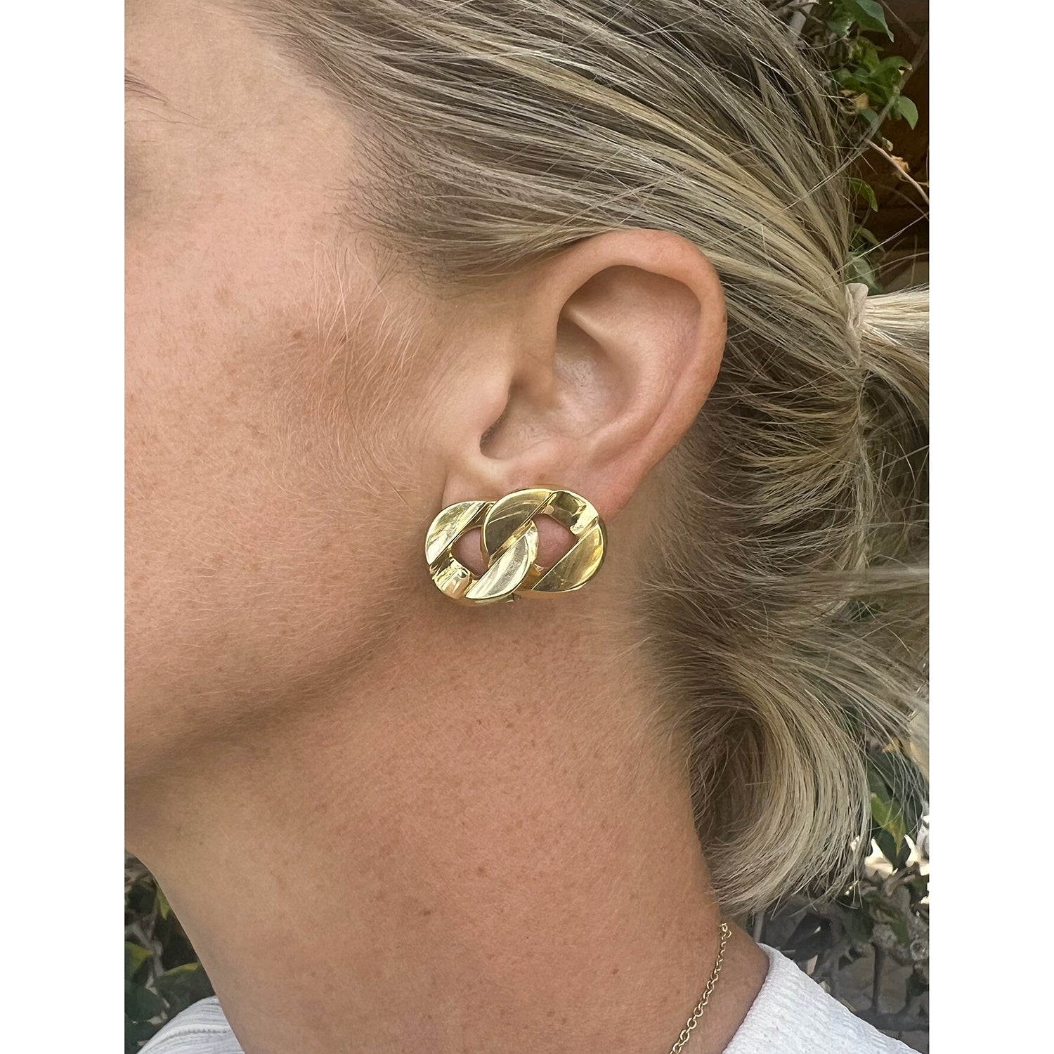 Verdura - Estate 18k Yellow Gold Double Curb - Link Earrings